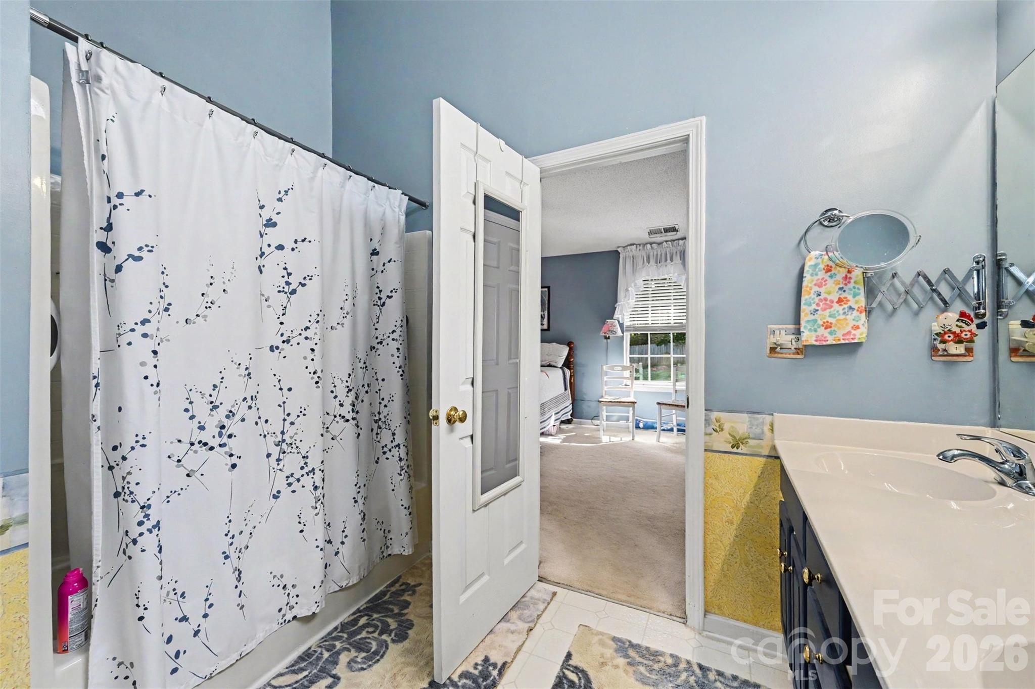 12323 Poplar Forest Drive #205 — Charlotte