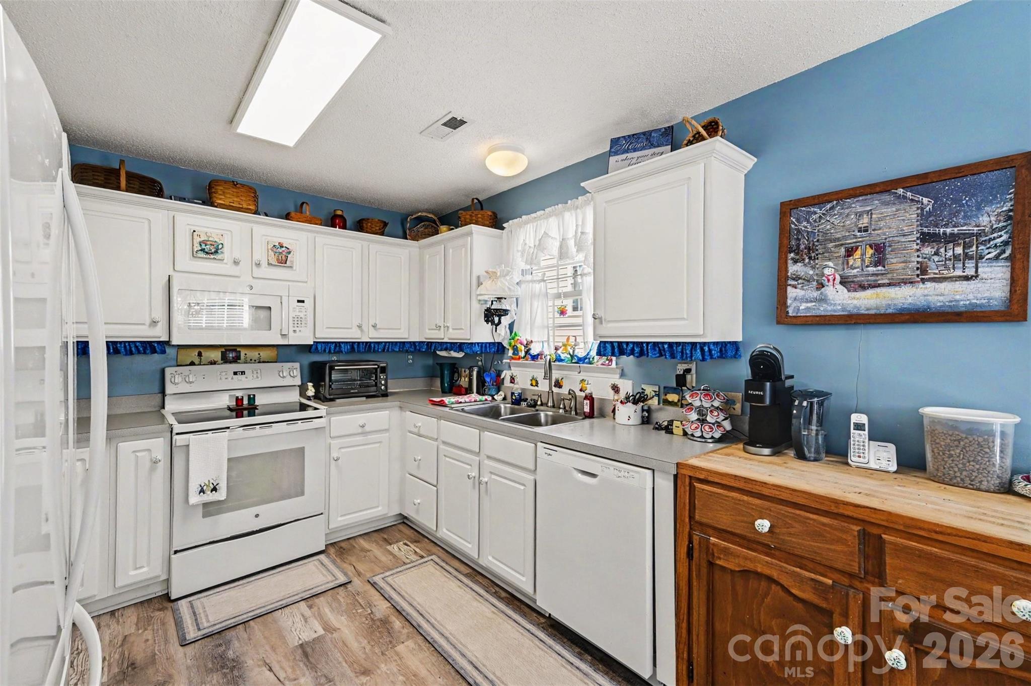 12323 Poplar Forest Drive #205 — Charlotte