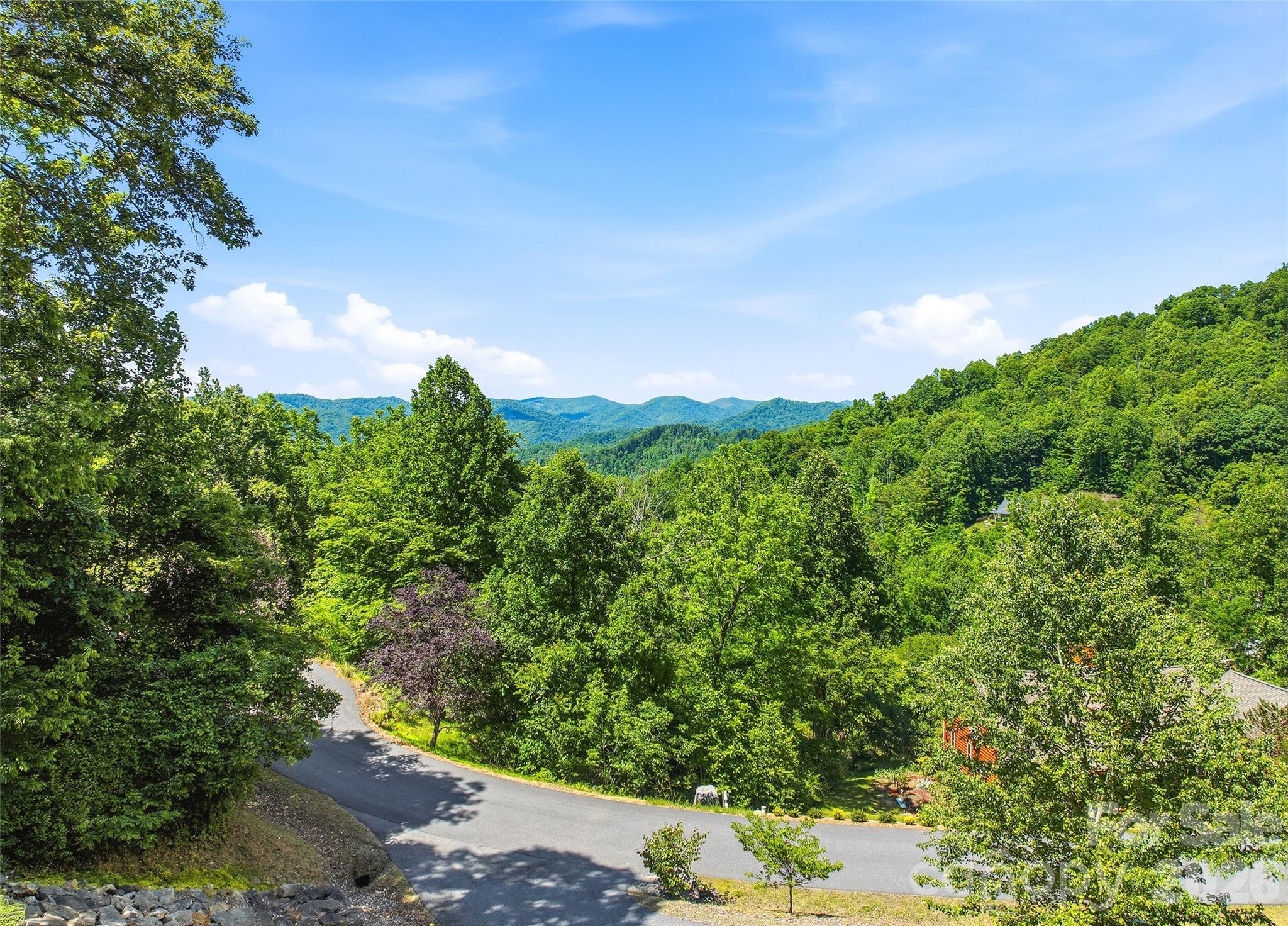 737 Traditions Way — Mars Hill