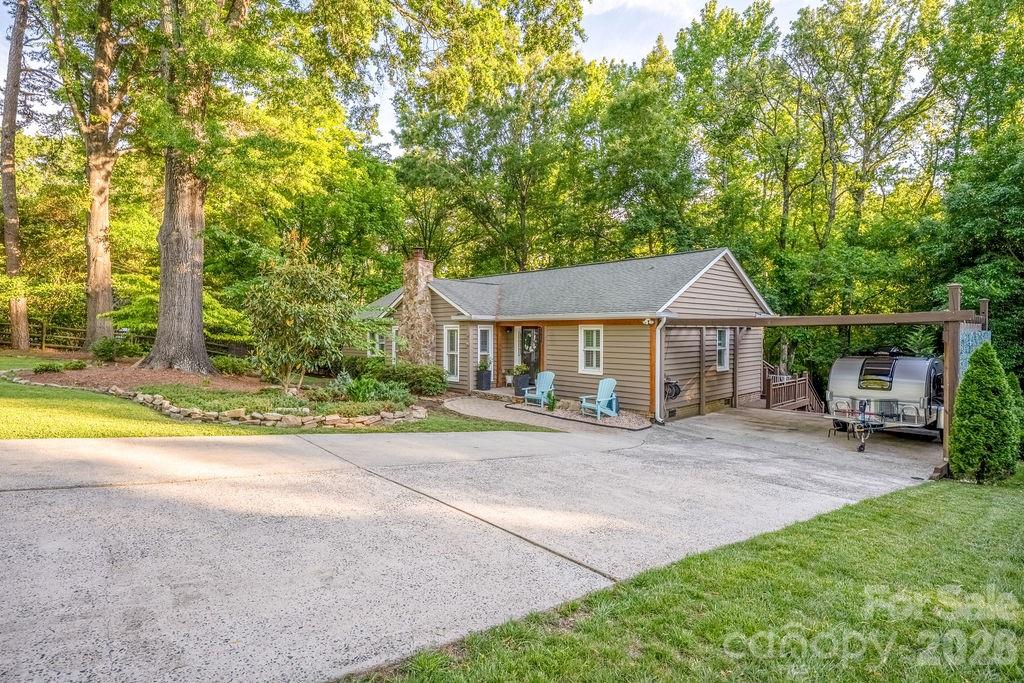 8038 Ritter Drive — Charlotte