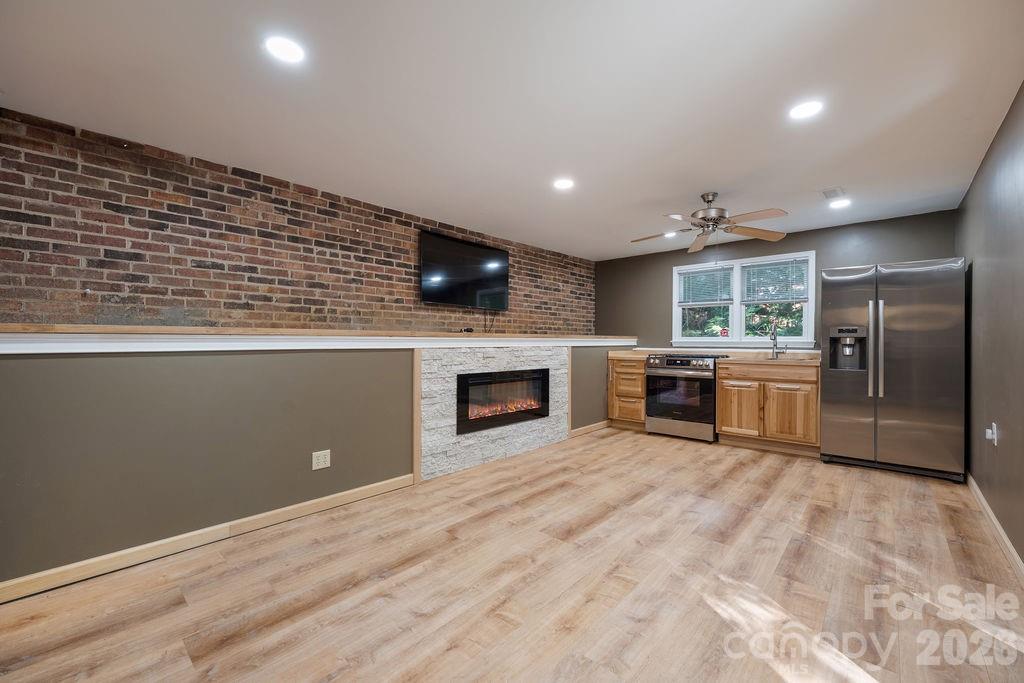 8038 Ritter Drive — Charlotte