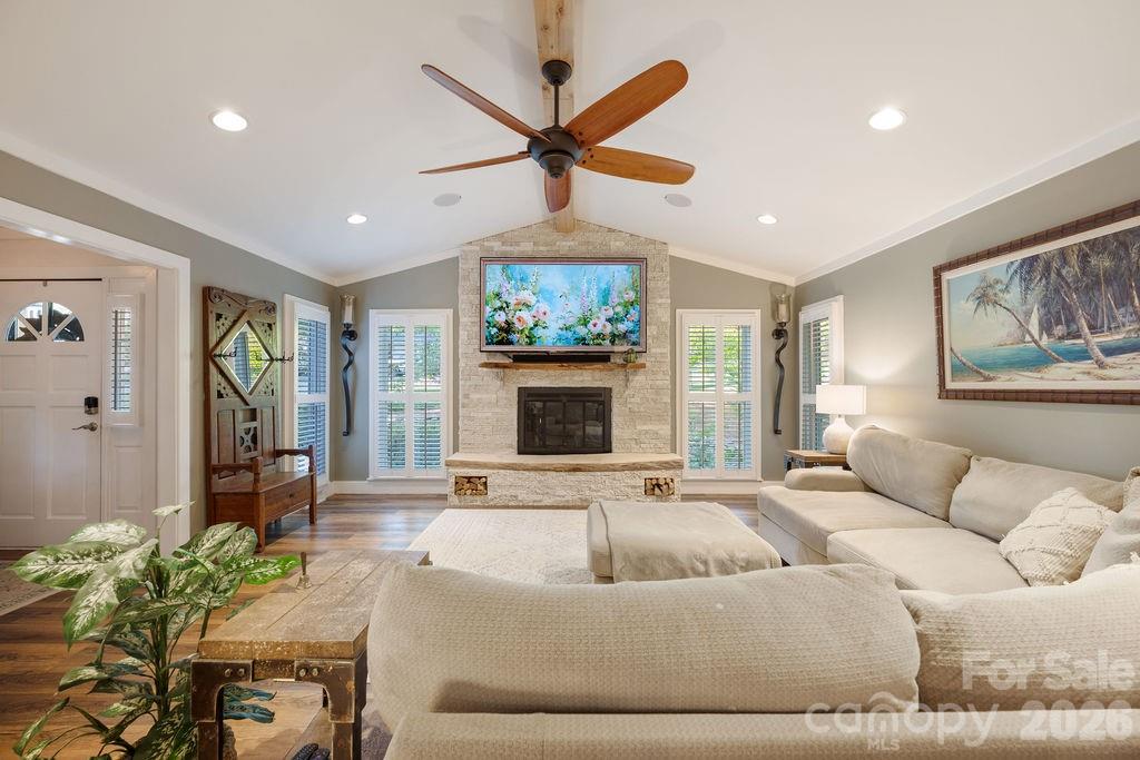 8038 Ritter Drive — Charlotte