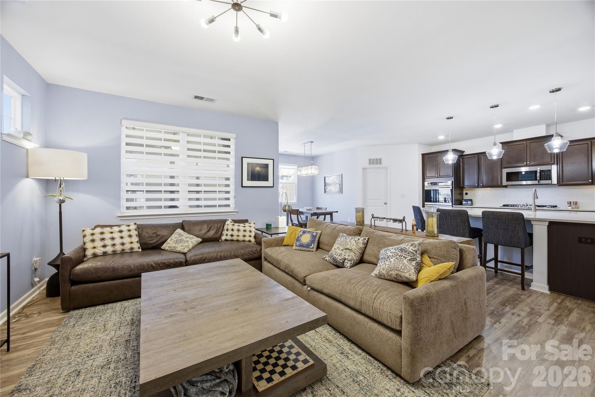 8113 Cornhill Avenue — Charlotte
