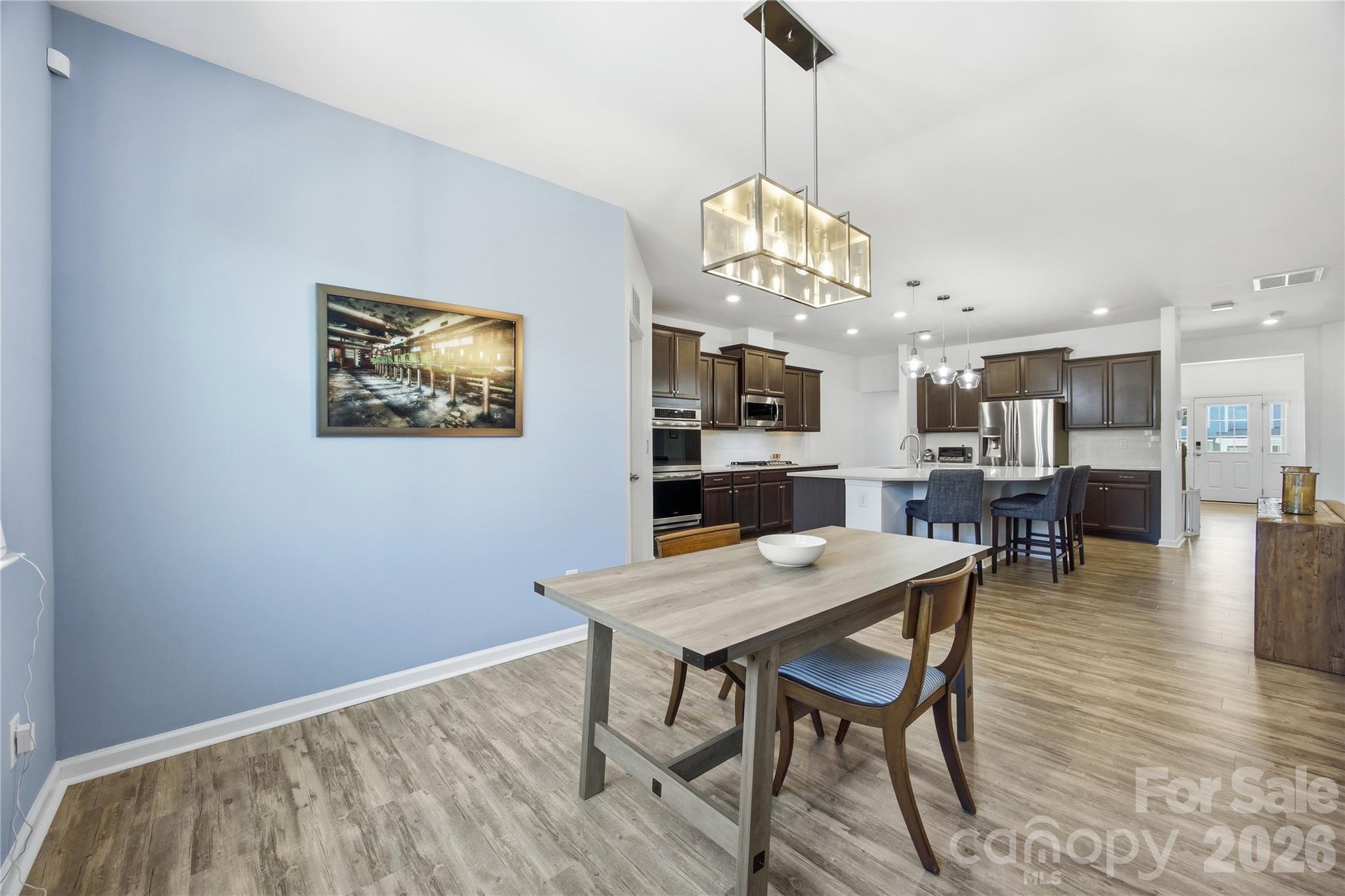 8113 Cornhill Avenue — Charlotte