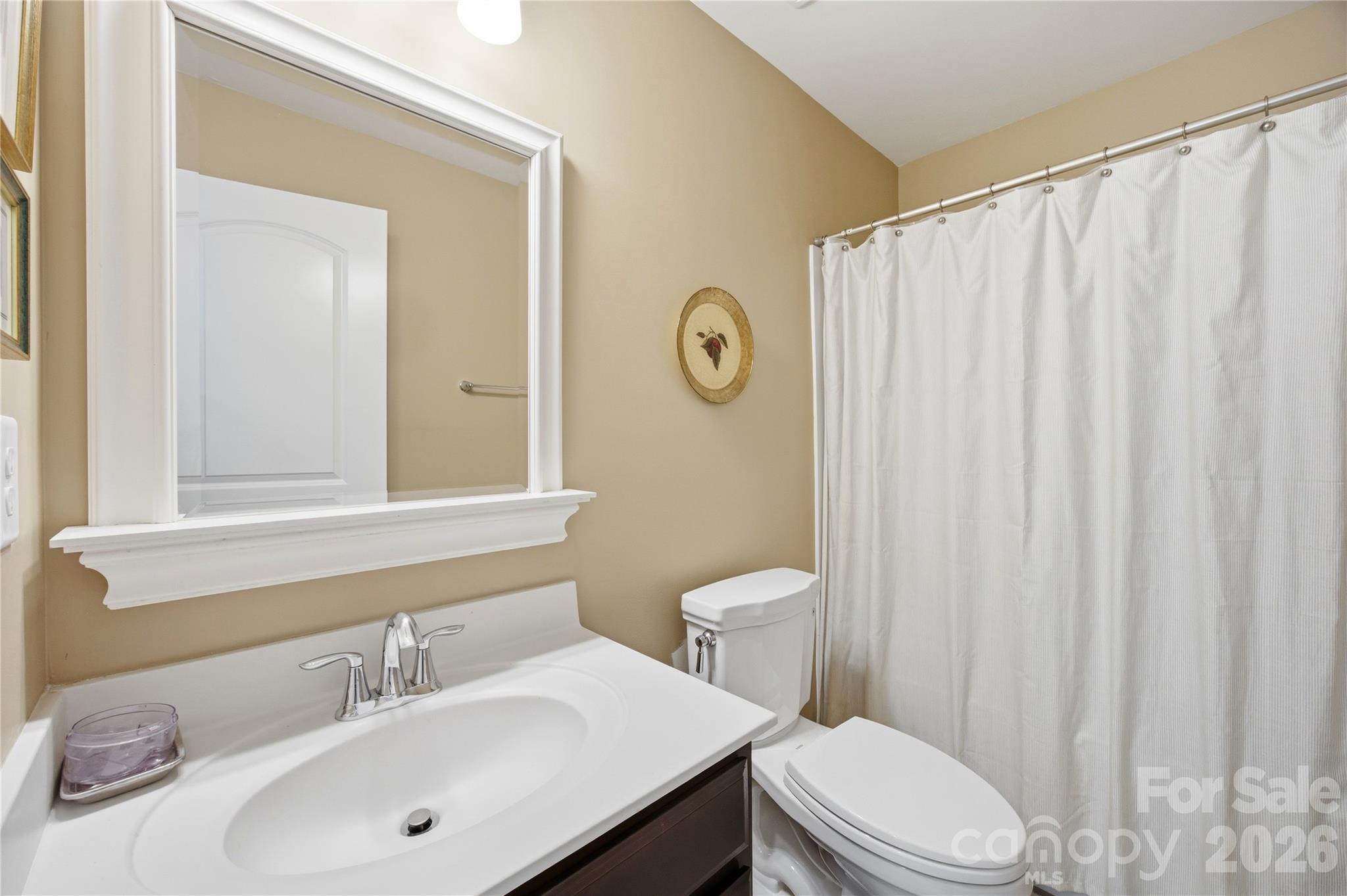 8113 Cornhill Avenue — Charlotte