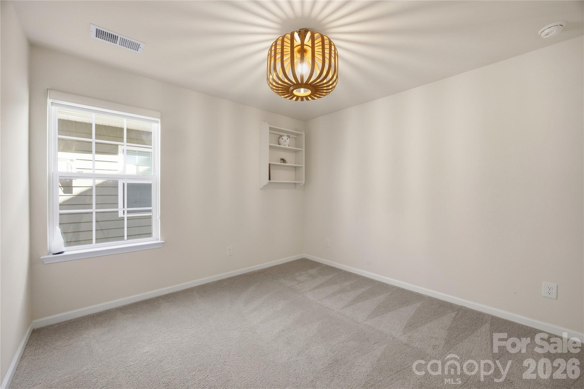 8113 Cornhill Avenue — Charlotte