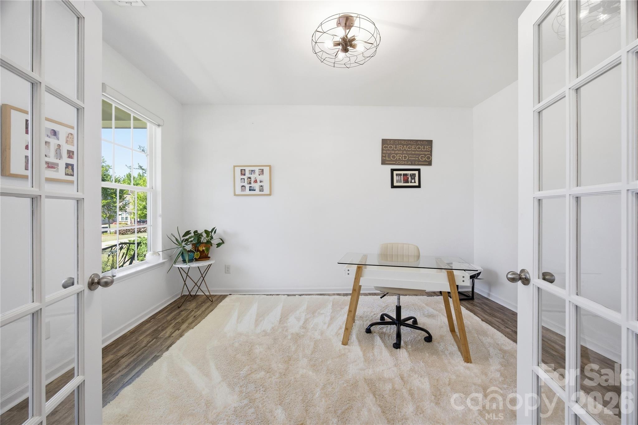 8113 Cornhill Avenue — Charlotte