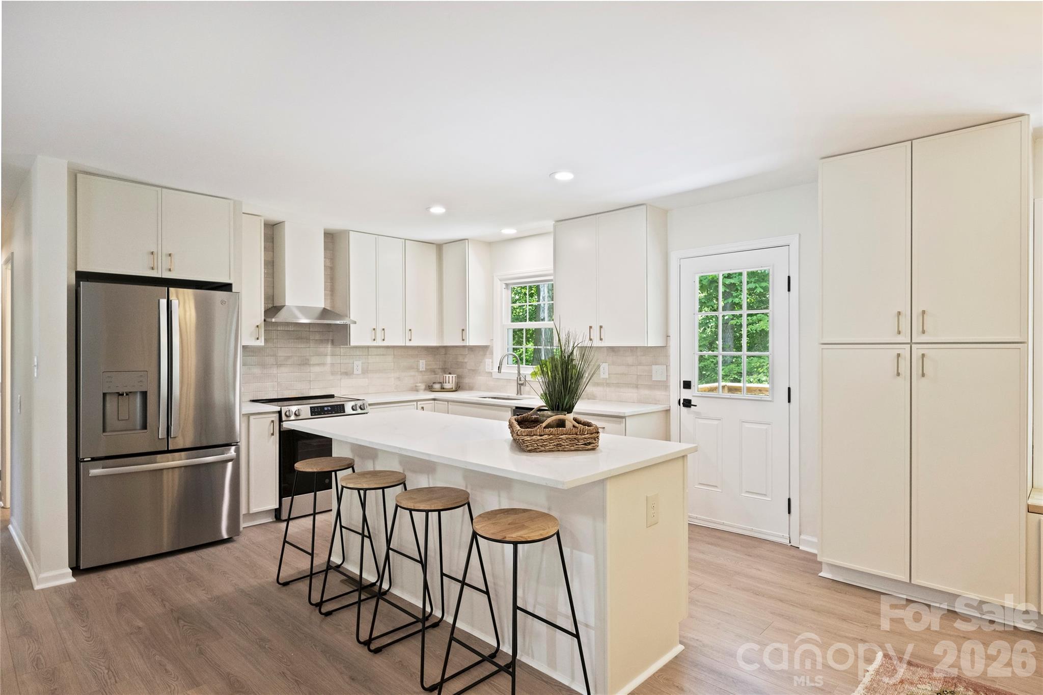 7420 Castlebar Road — Charlotte
