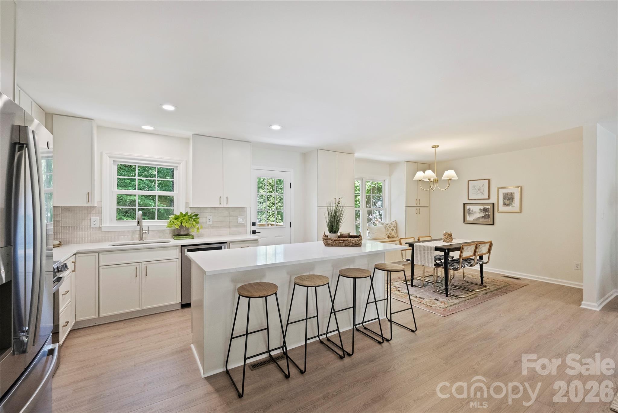 7420 Castlebar Road — Charlotte