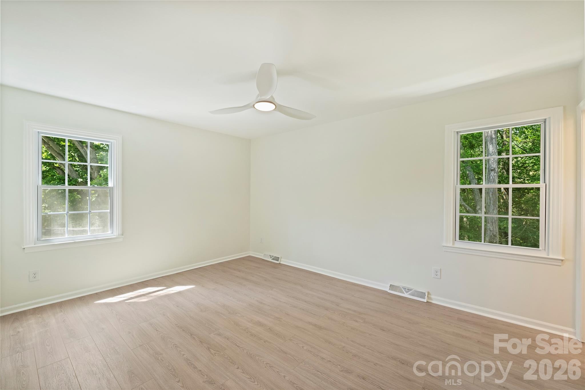 7420 Castlebar Road — Charlotte