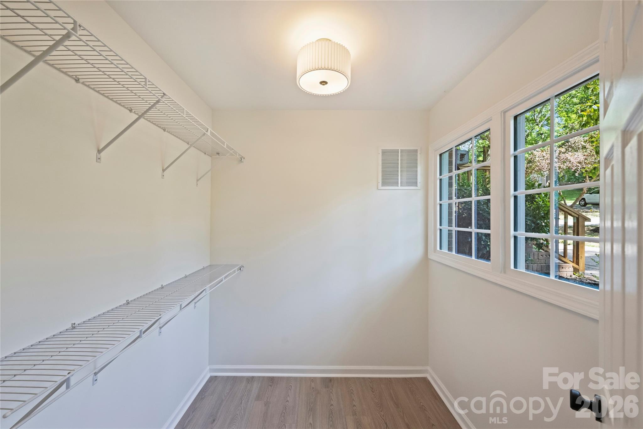 7420 Castlebar Road — Charlotte