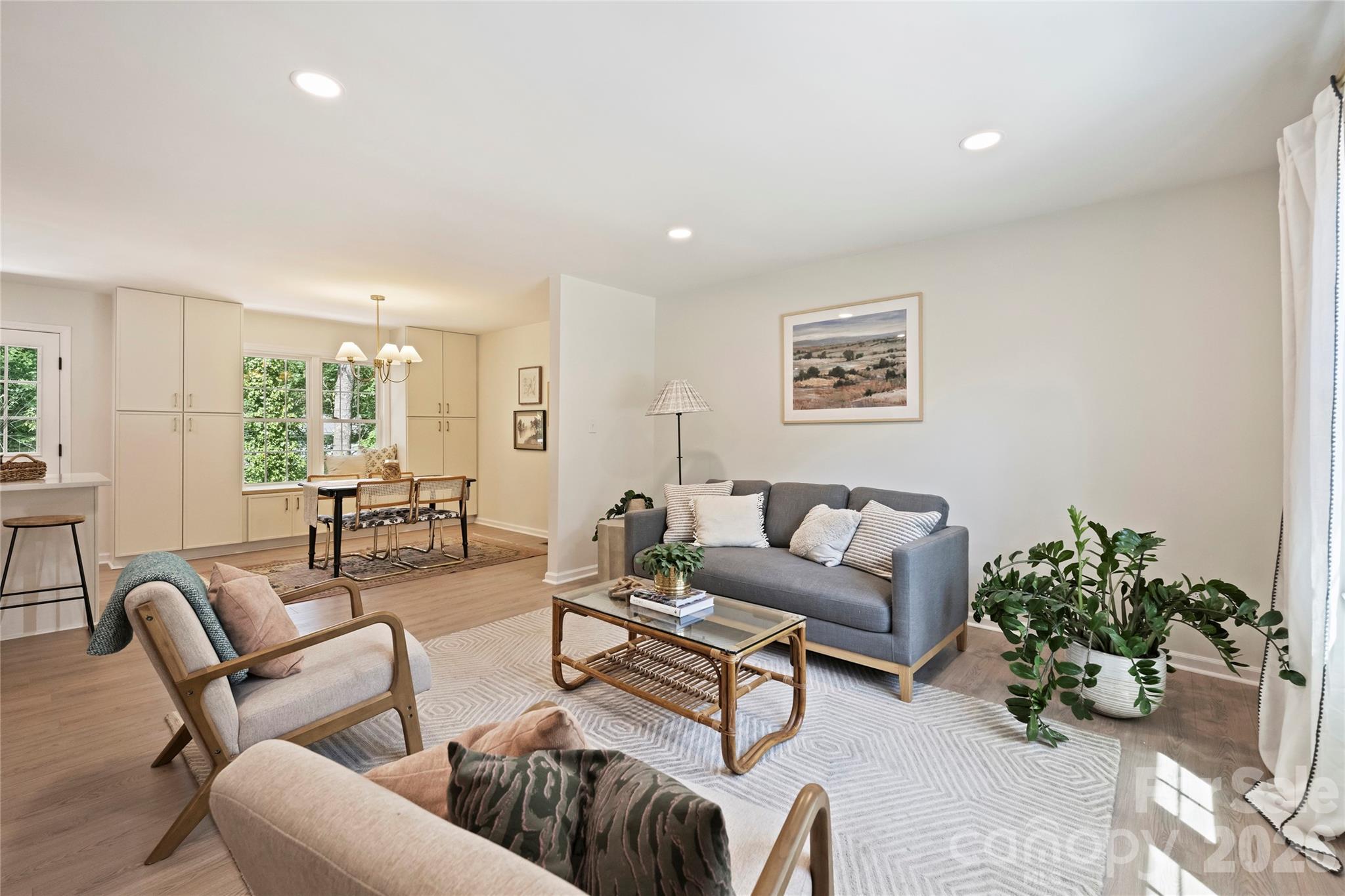 7420 Castlebar Road — Charlotte
