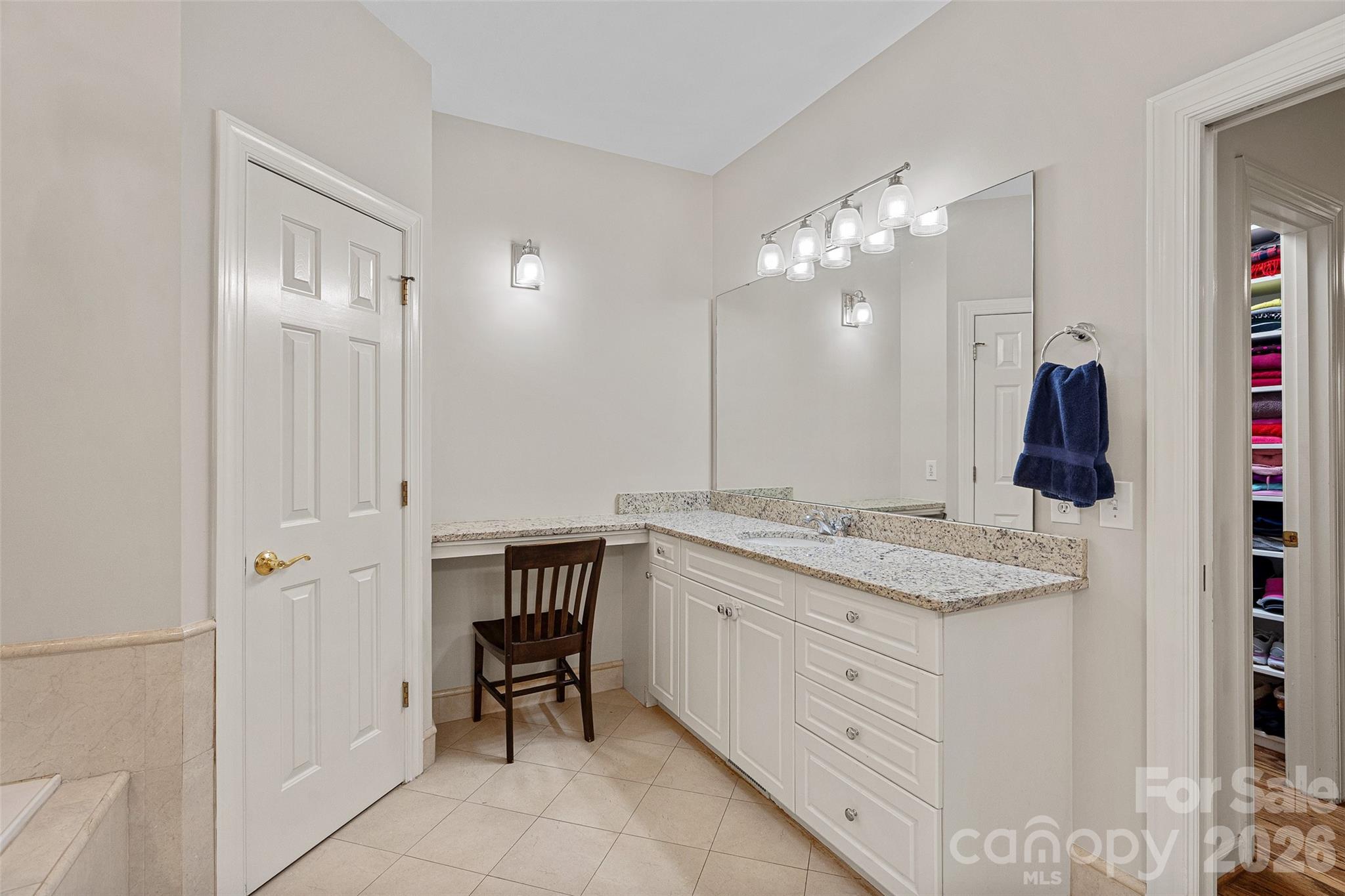 6424 Creola Road — Charlotte