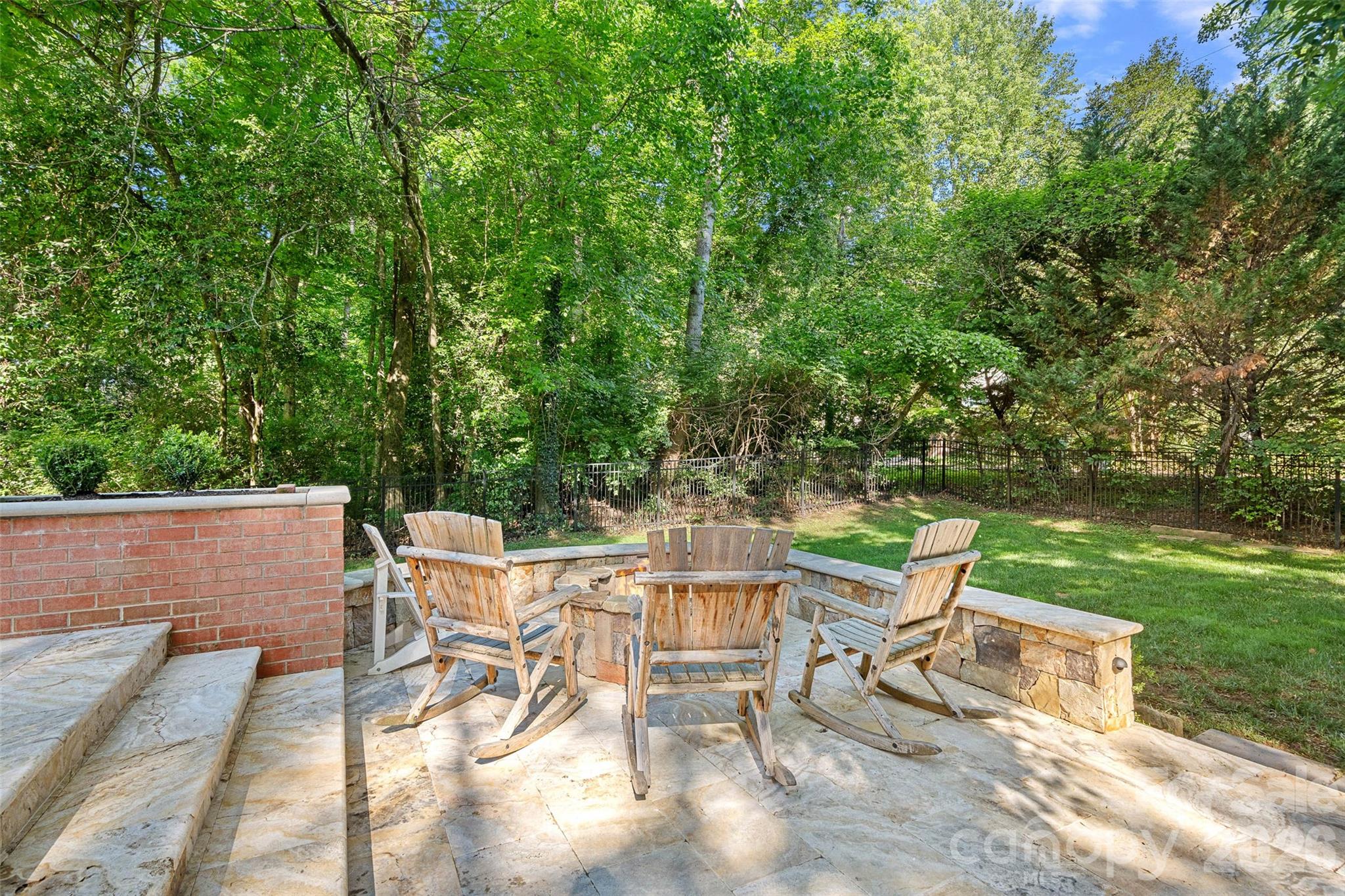 6424 Creola Road — Charlotte