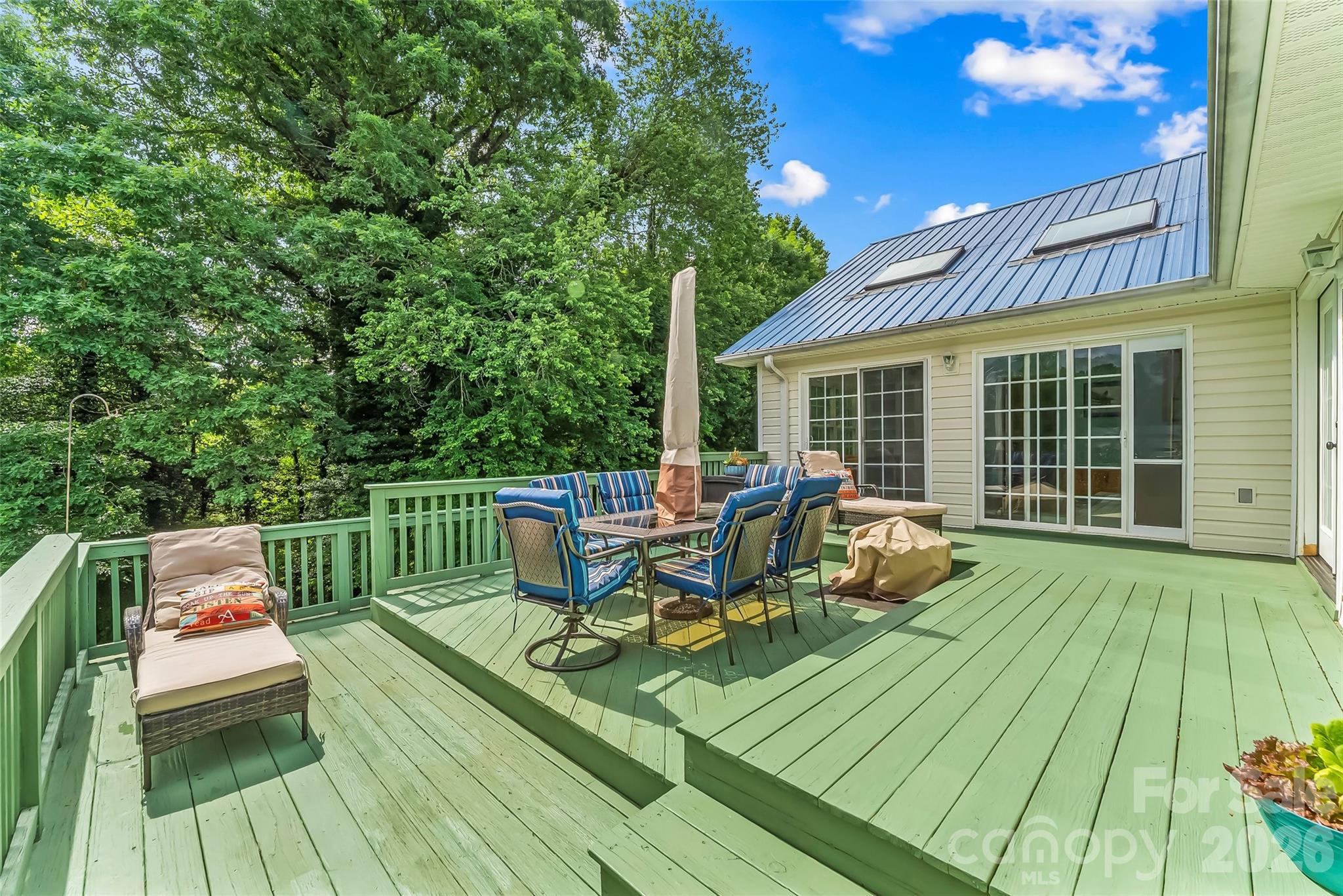 183 Greenlea Circle — Taylorsville