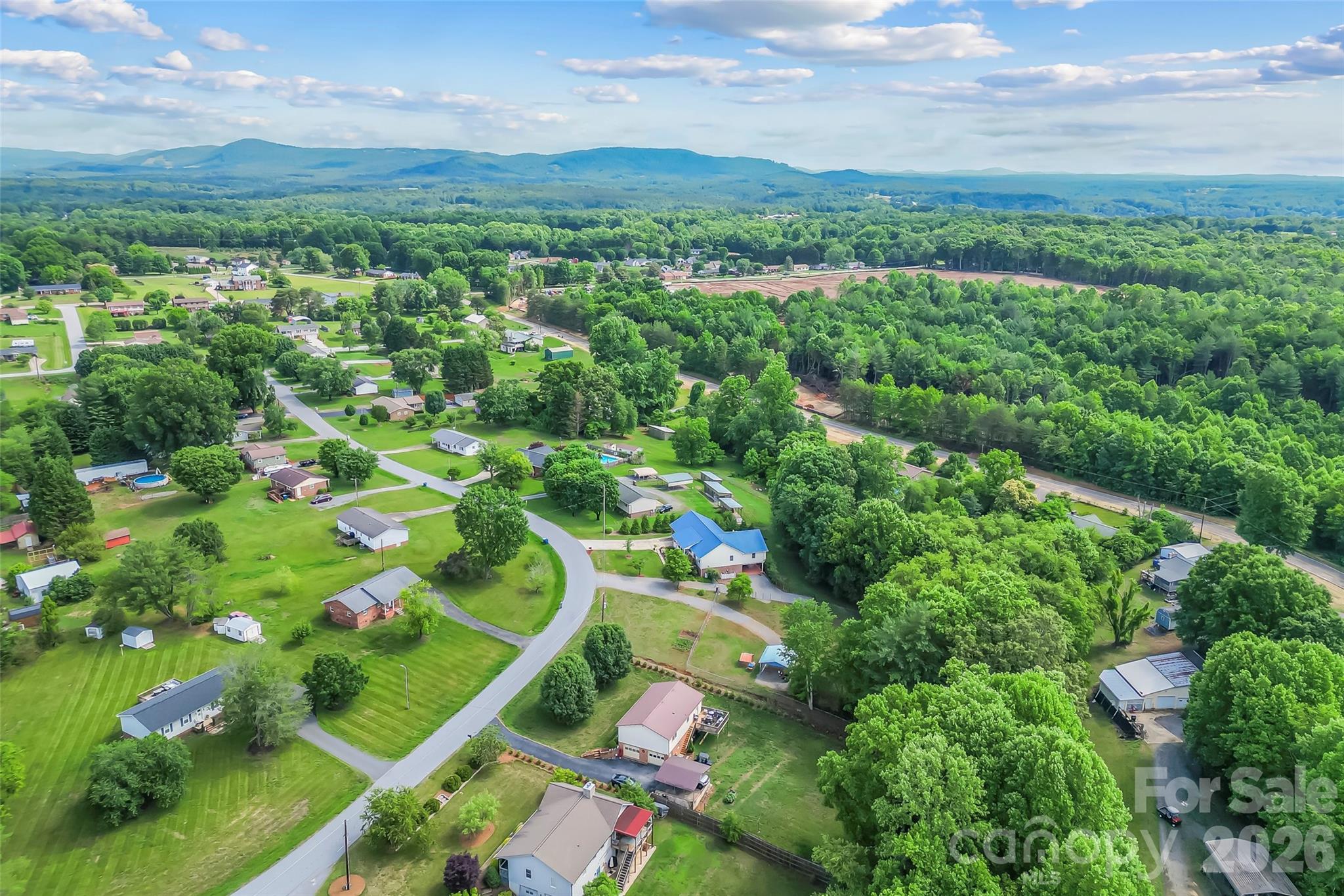 183 Greenlea Circle — Taylorsville