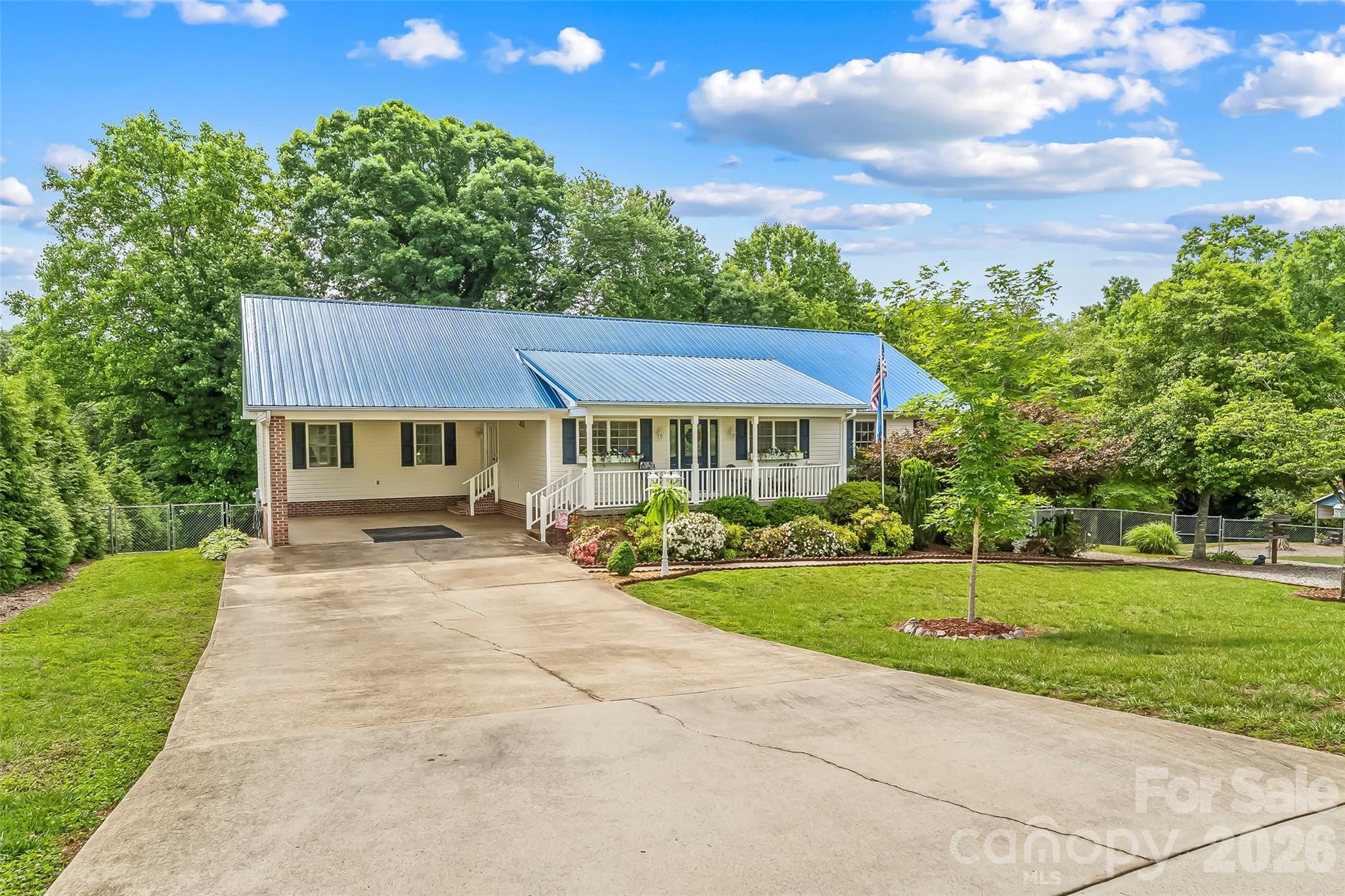 183 Greenlea Circle — Taylorsville