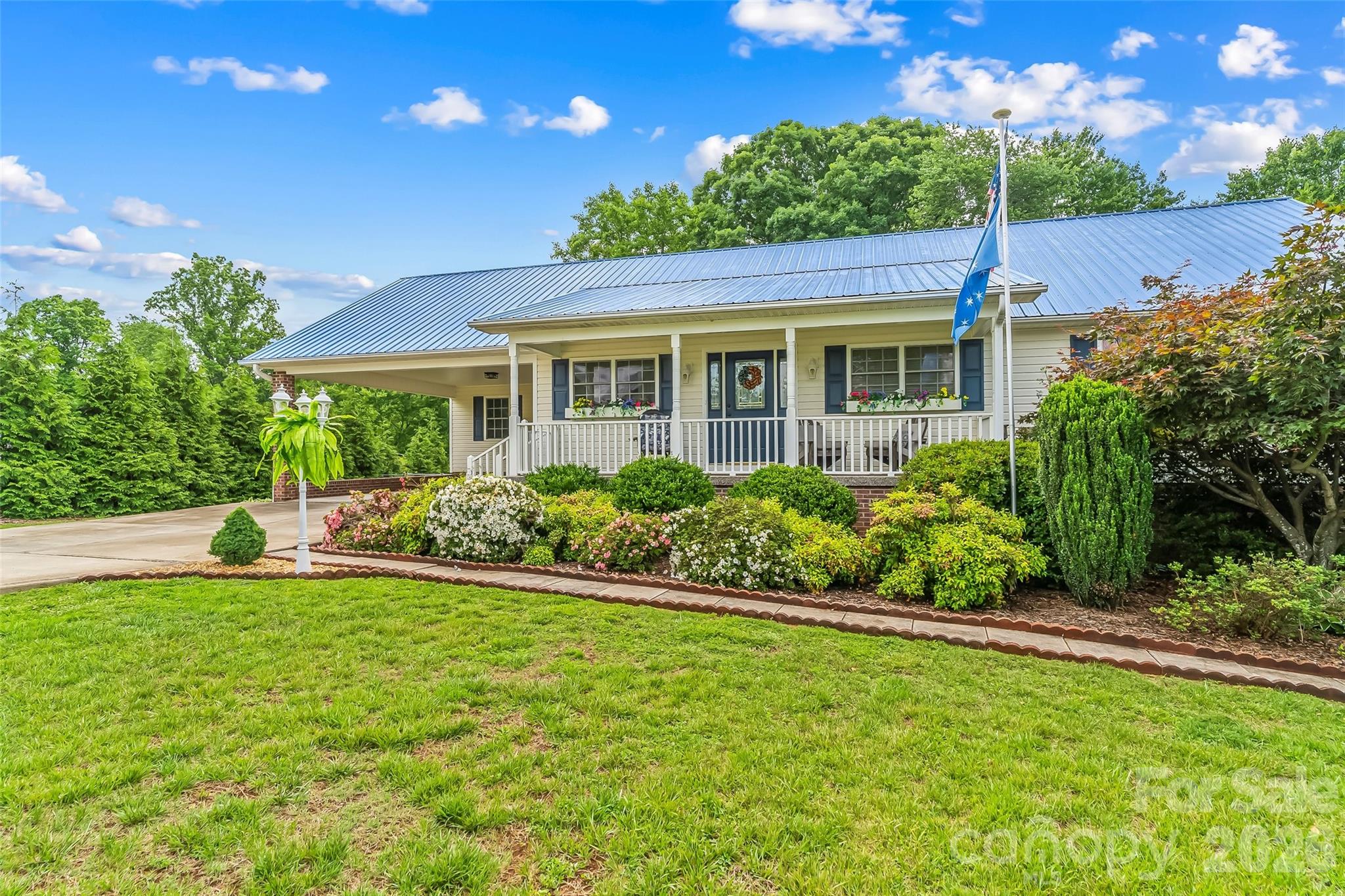 183 Greenlea Circle — Taylorsville