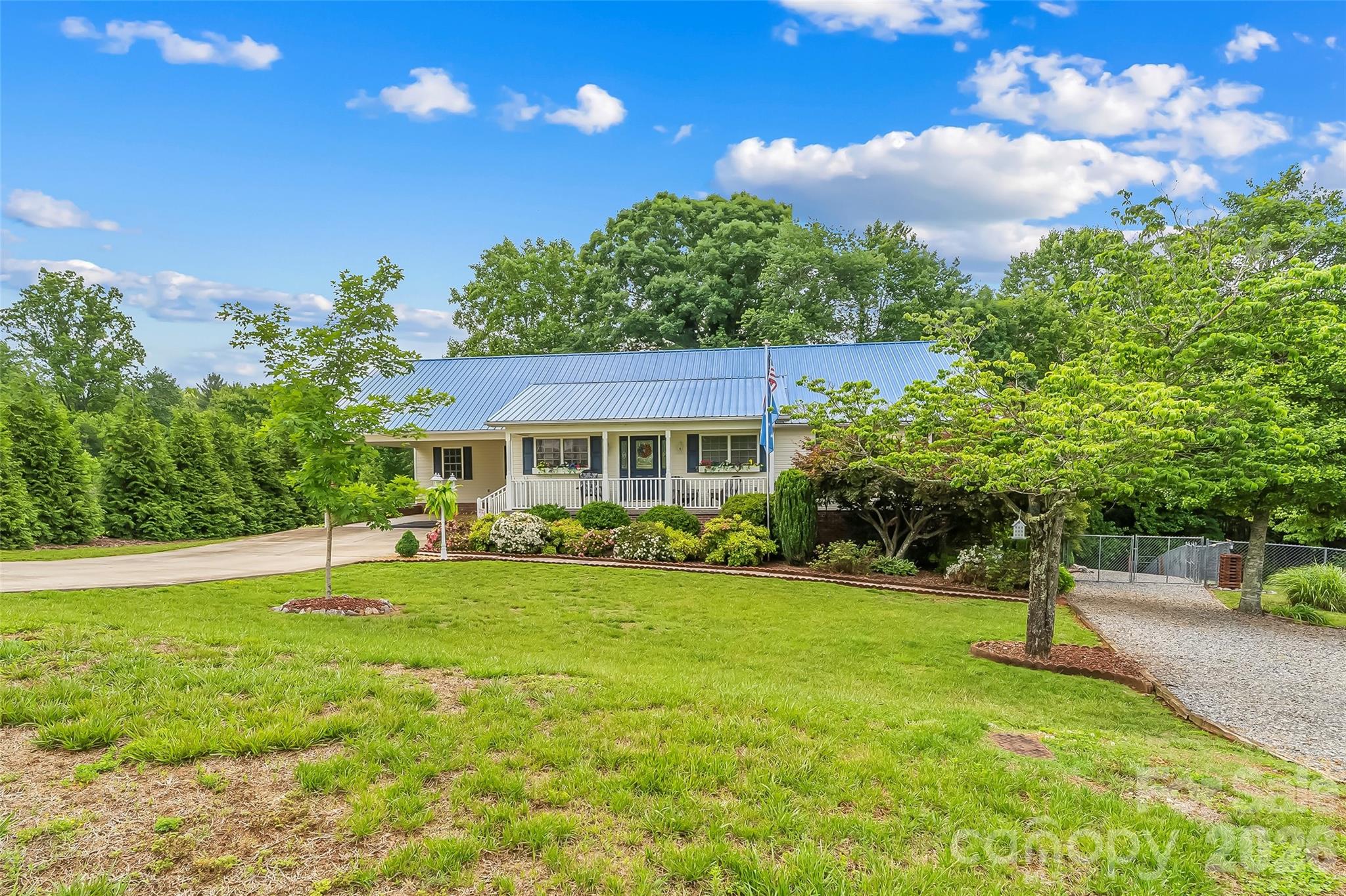 183 Greenlea Circle — Taylorsville