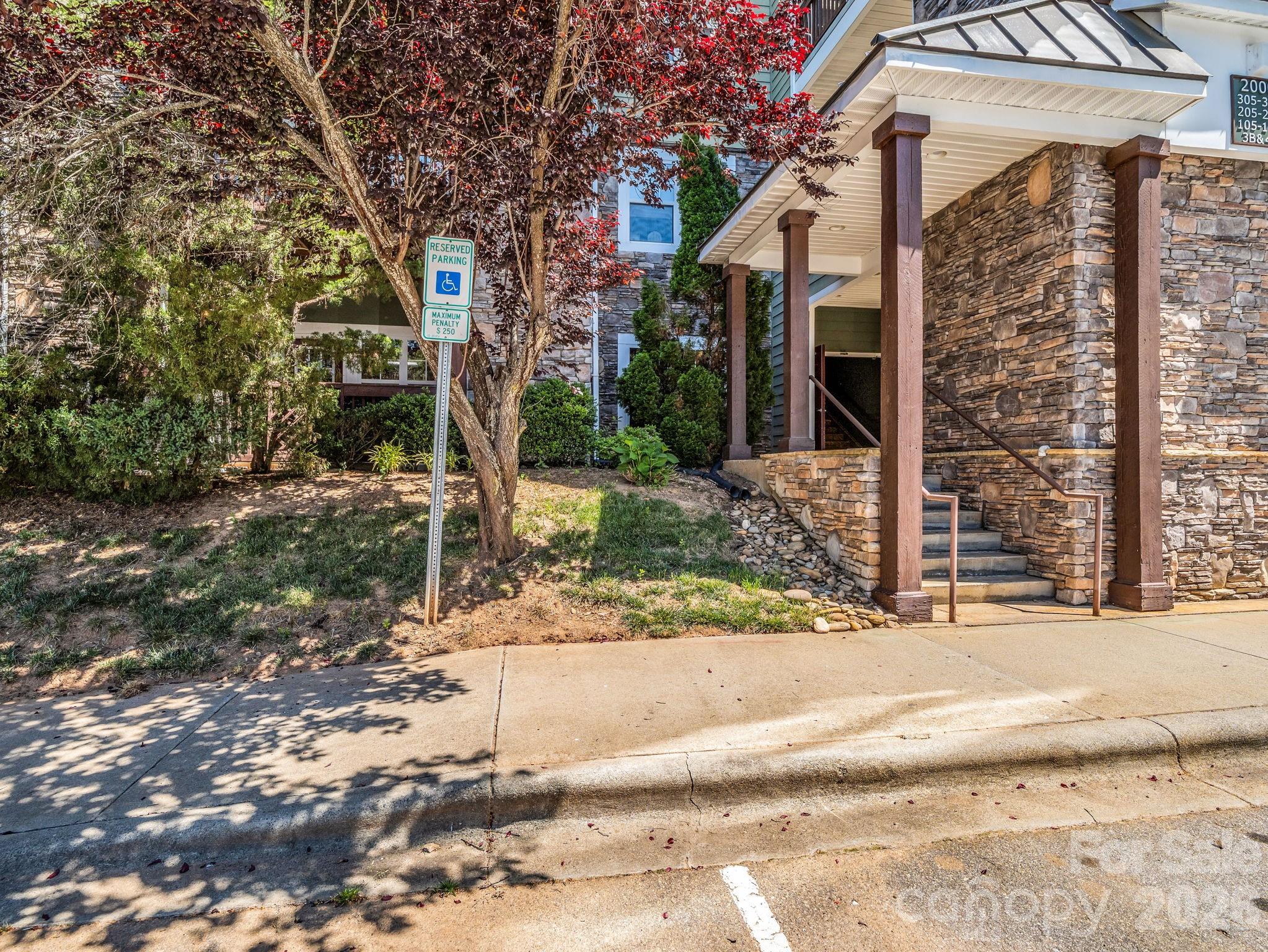 2000 Olde Eastwood Village Boulevard #3B — Asheville