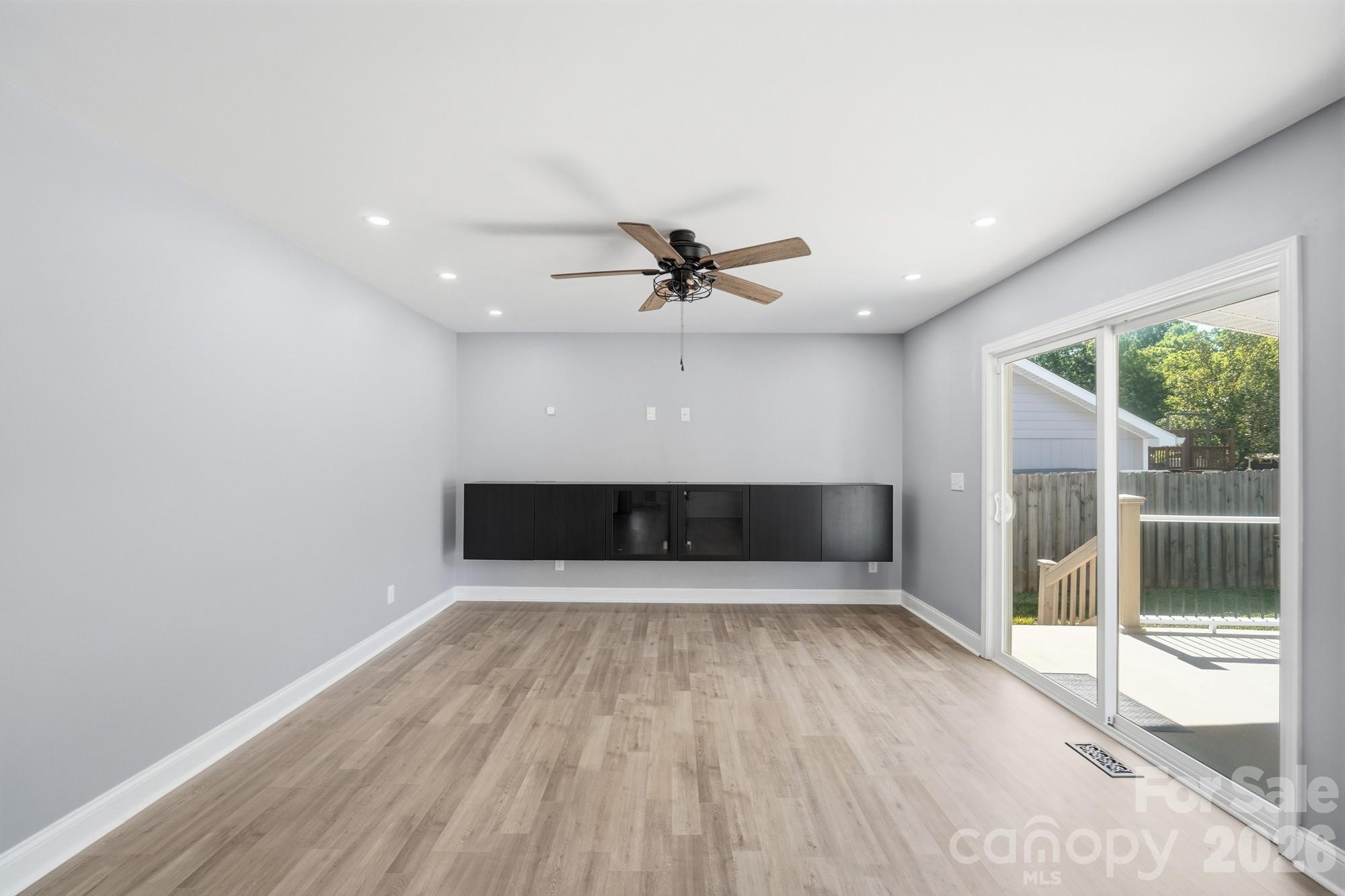 1001 Noles Drive — Mount Holly
