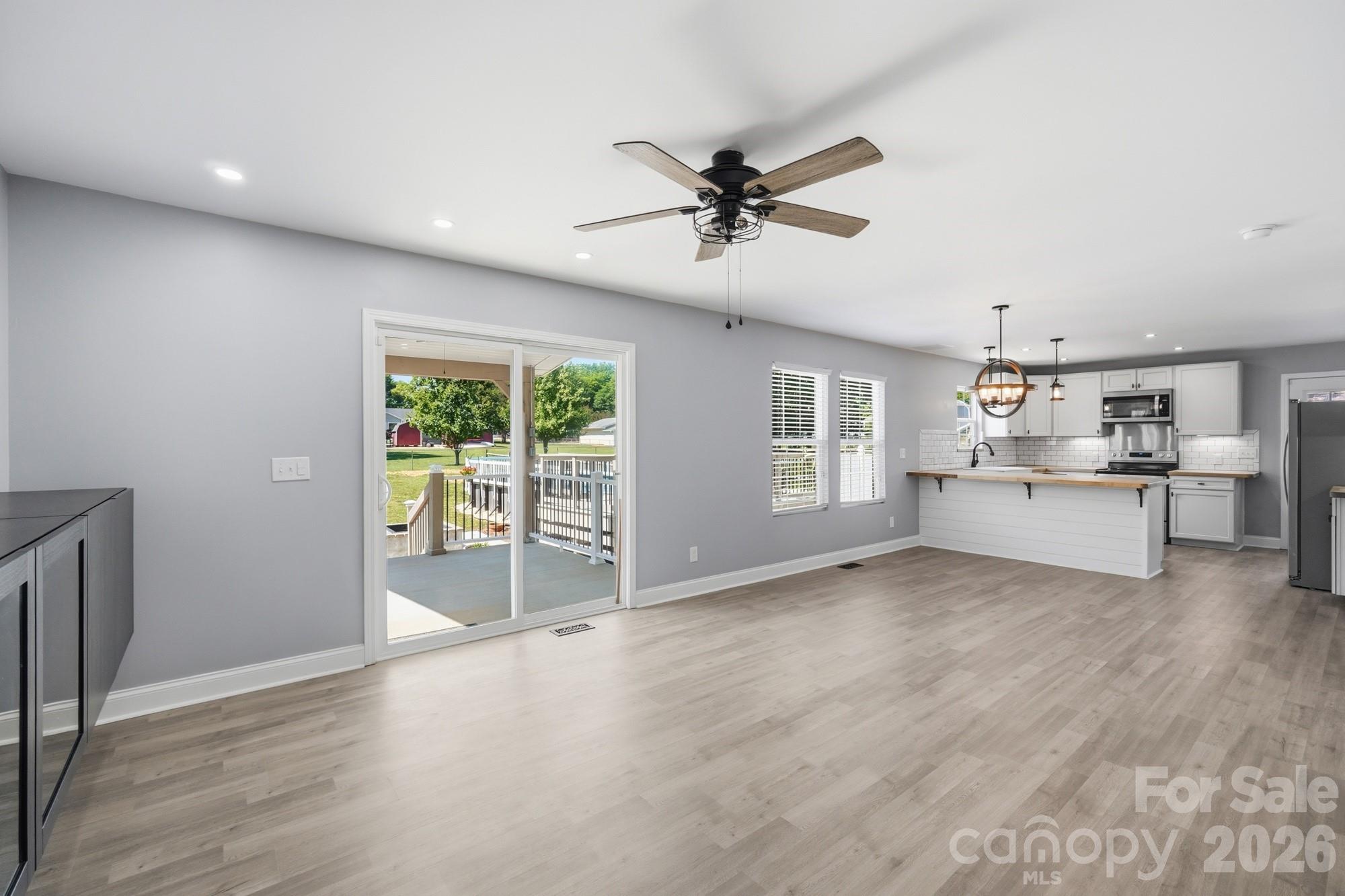 1001 Noles Drive — Mount Holly
