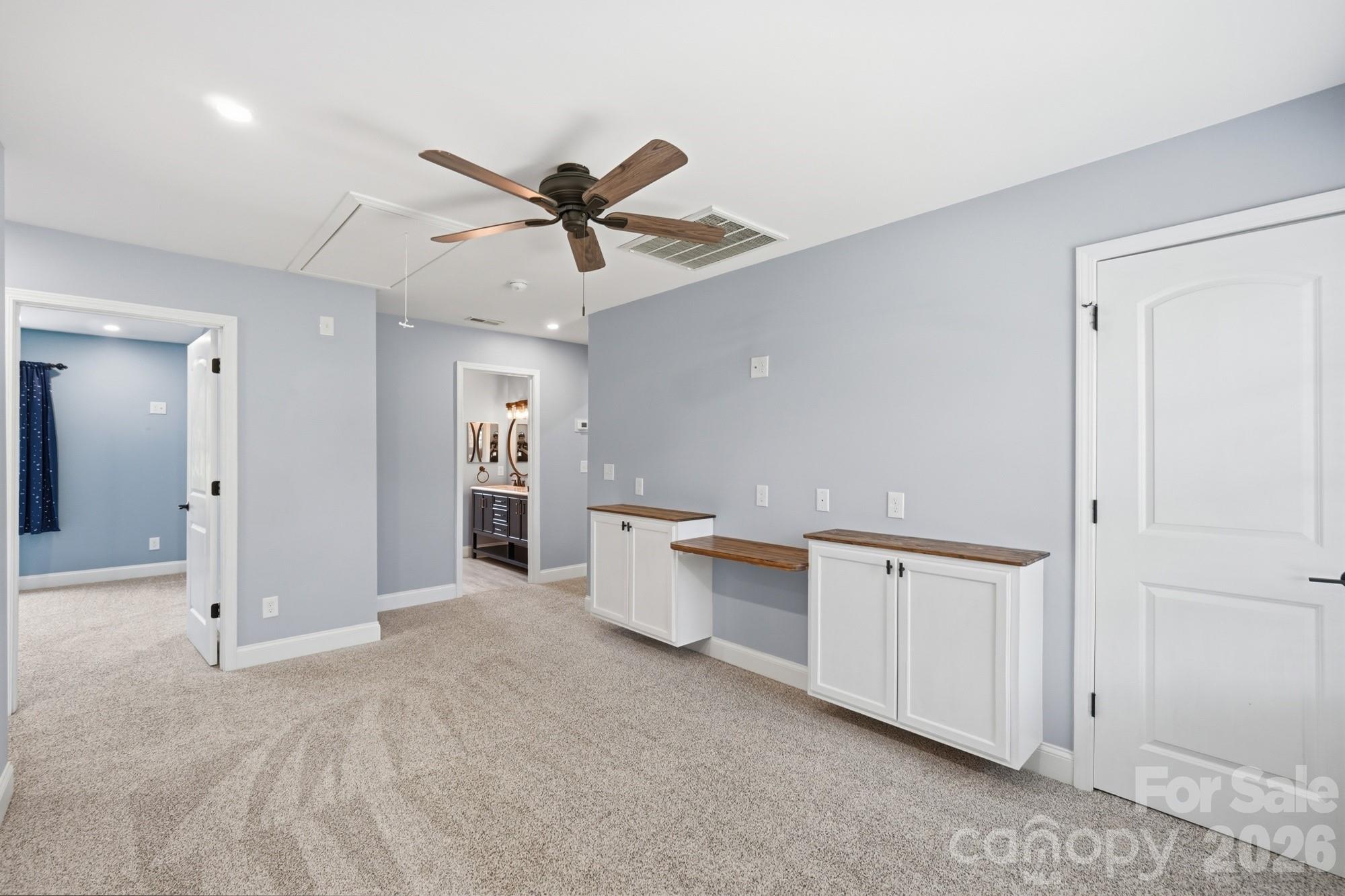1001 Noles Drive — Mount Holly