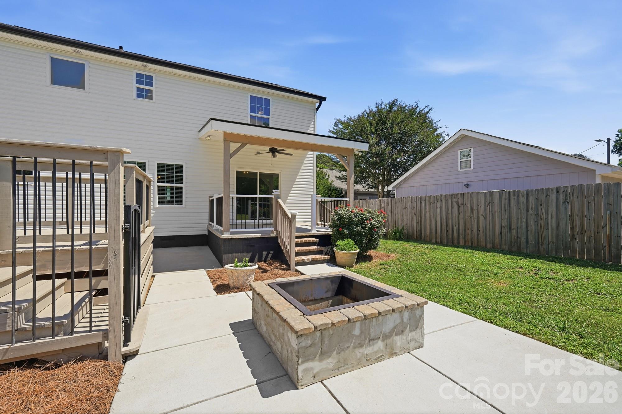 1001 Noles Drive — Mount Holly