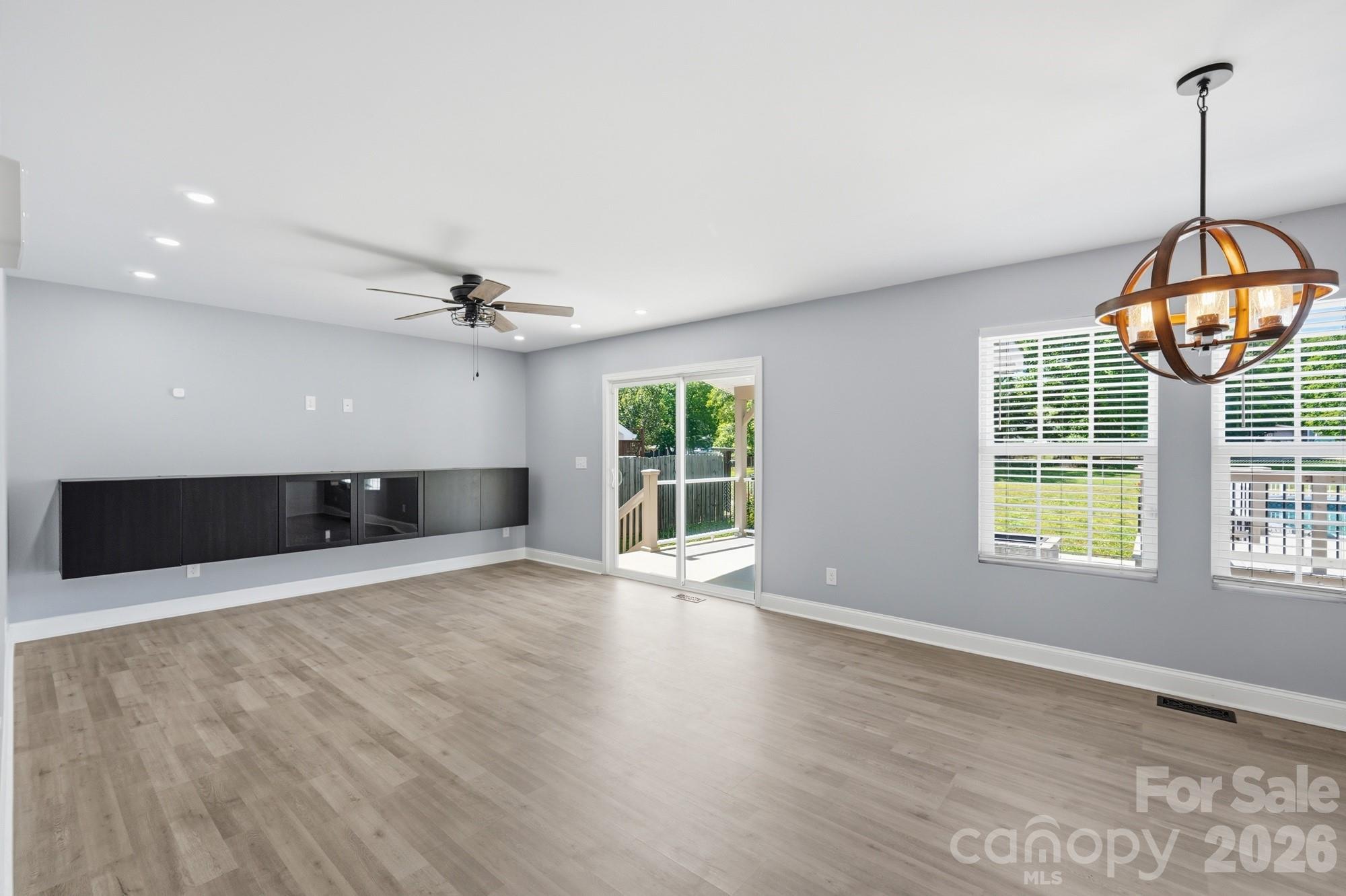 1001 Noles Drive — Mount Holly