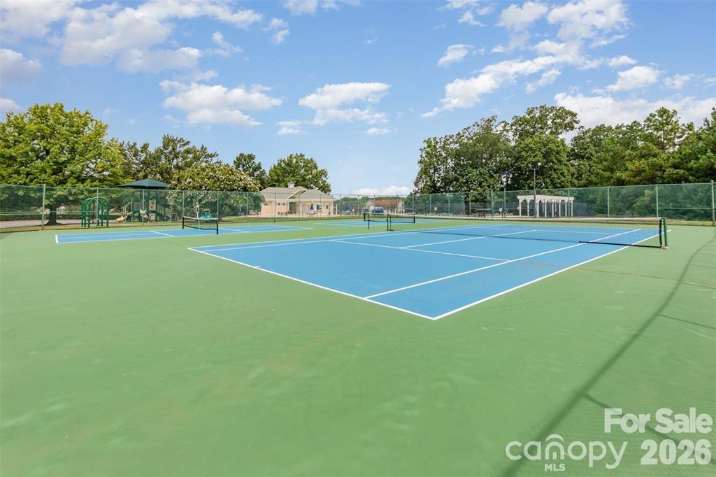 9806 Back Acre Drive — Charlotte