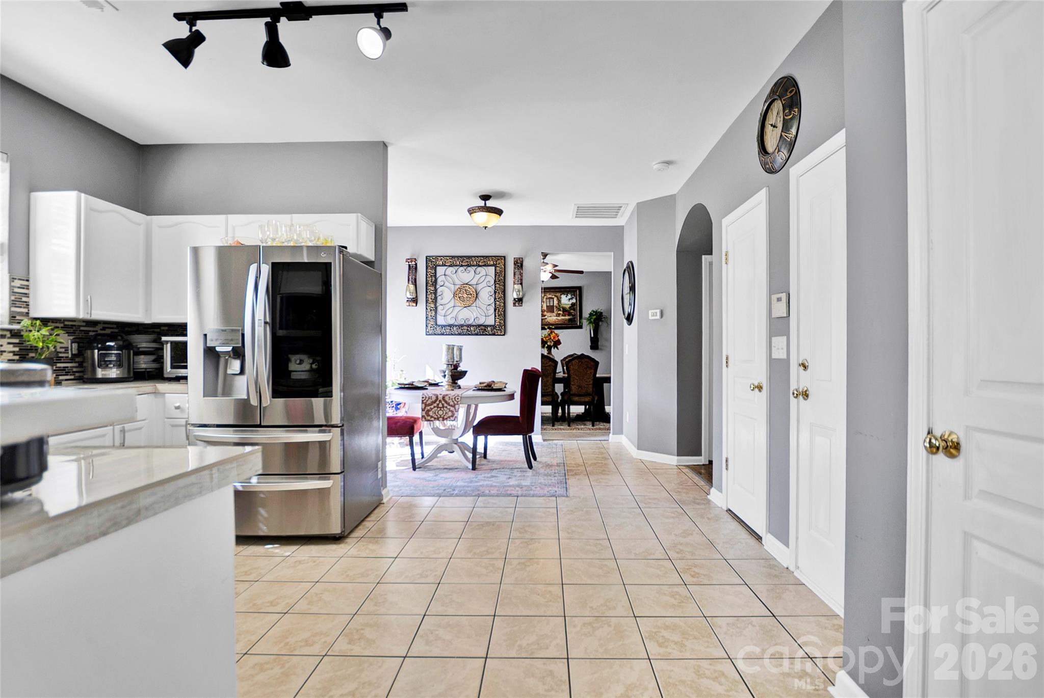 9806 Back Acre Drive — Charlotte