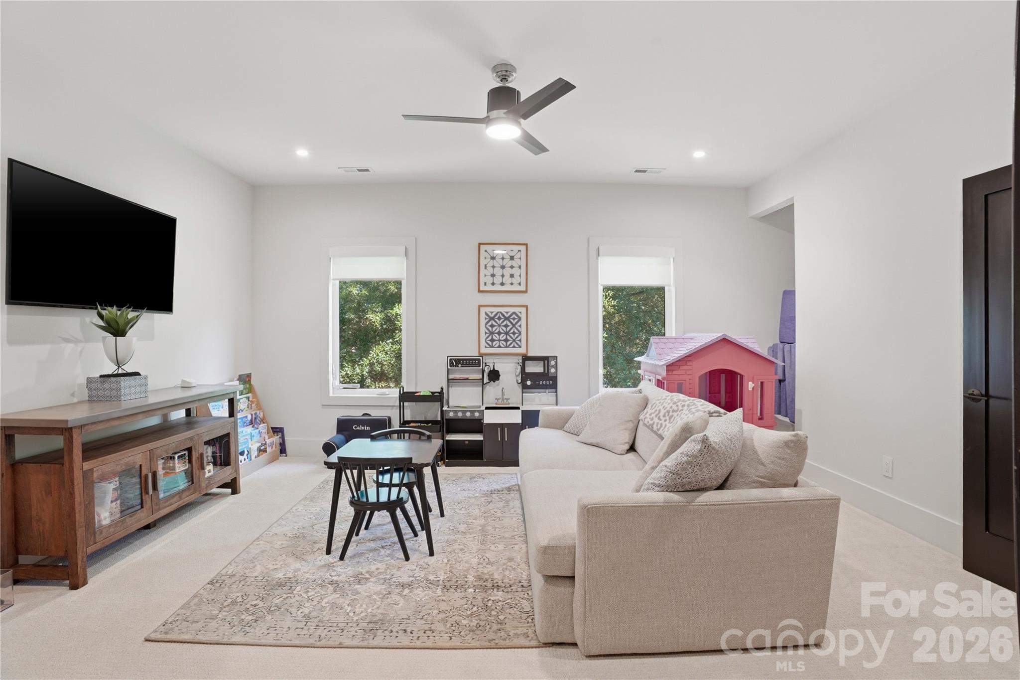5408 Carmel Road — Charlotte