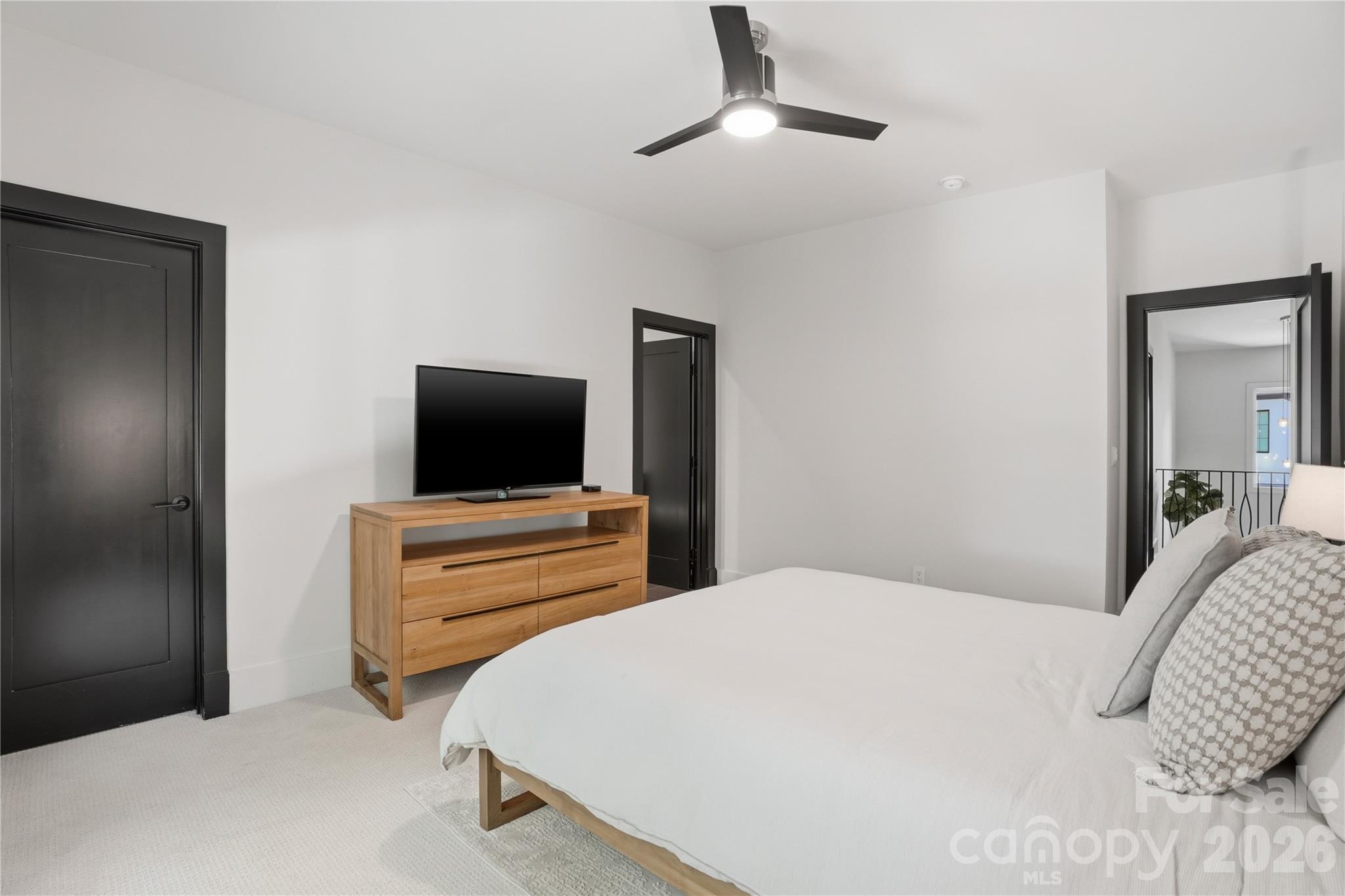 5408 Carmel Road — Charlotte