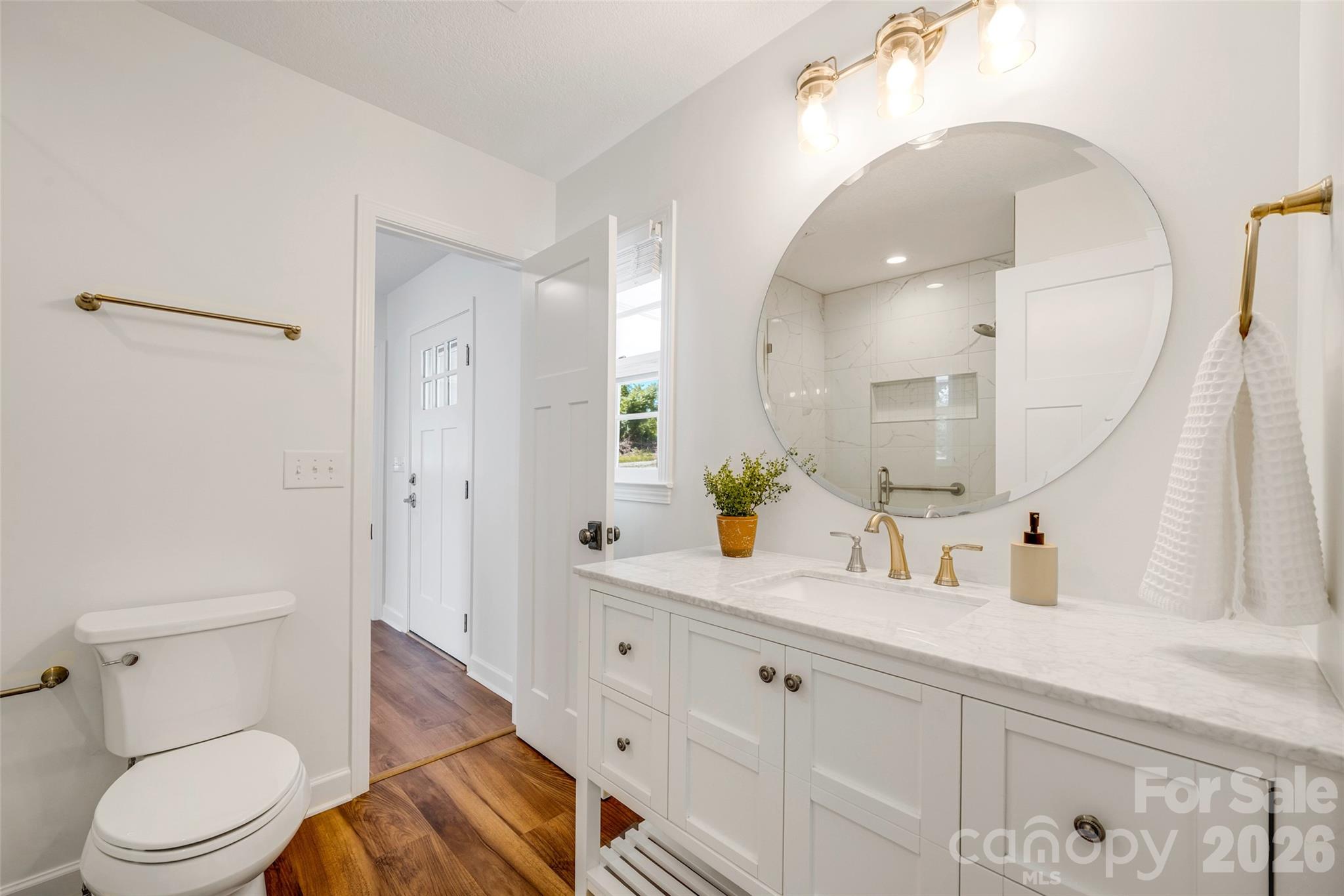 69 Milburn Lane — Hendersonville