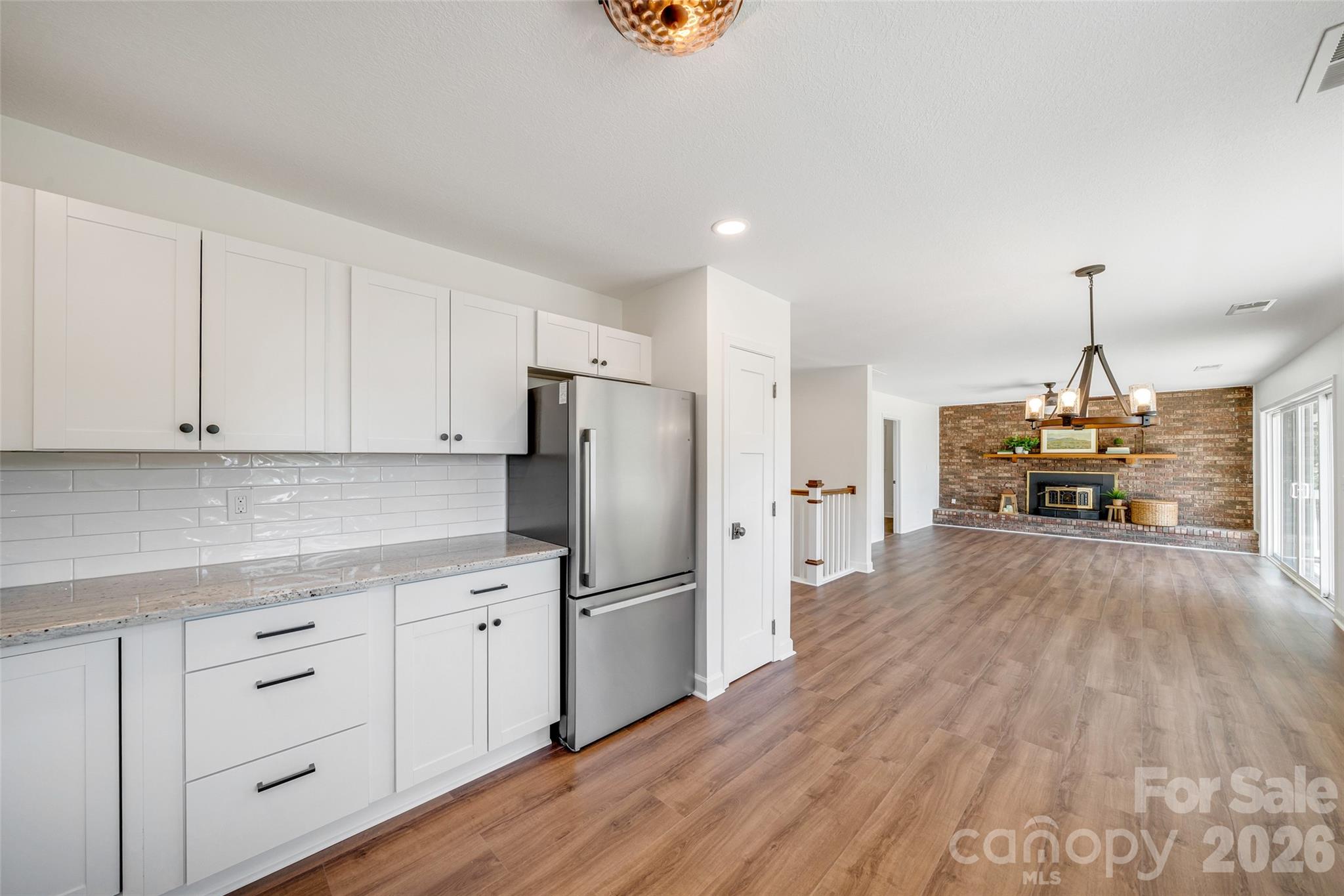 69 Milburn Lane — Hendersonville