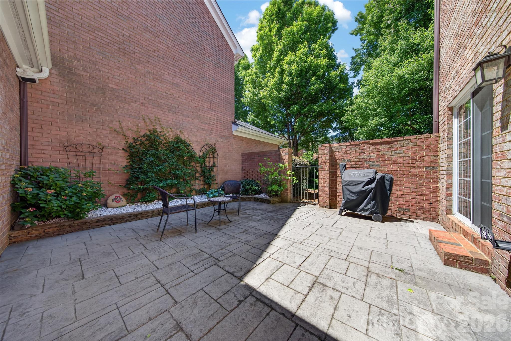 9024 Bonnie Briar Circle — Charlotte
