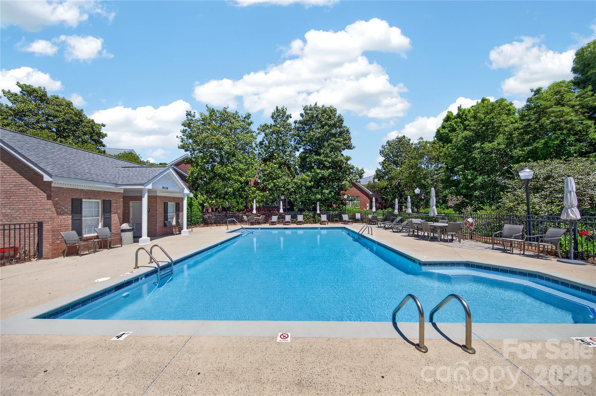 9024 Bonnie Briar Circle — Charlotte