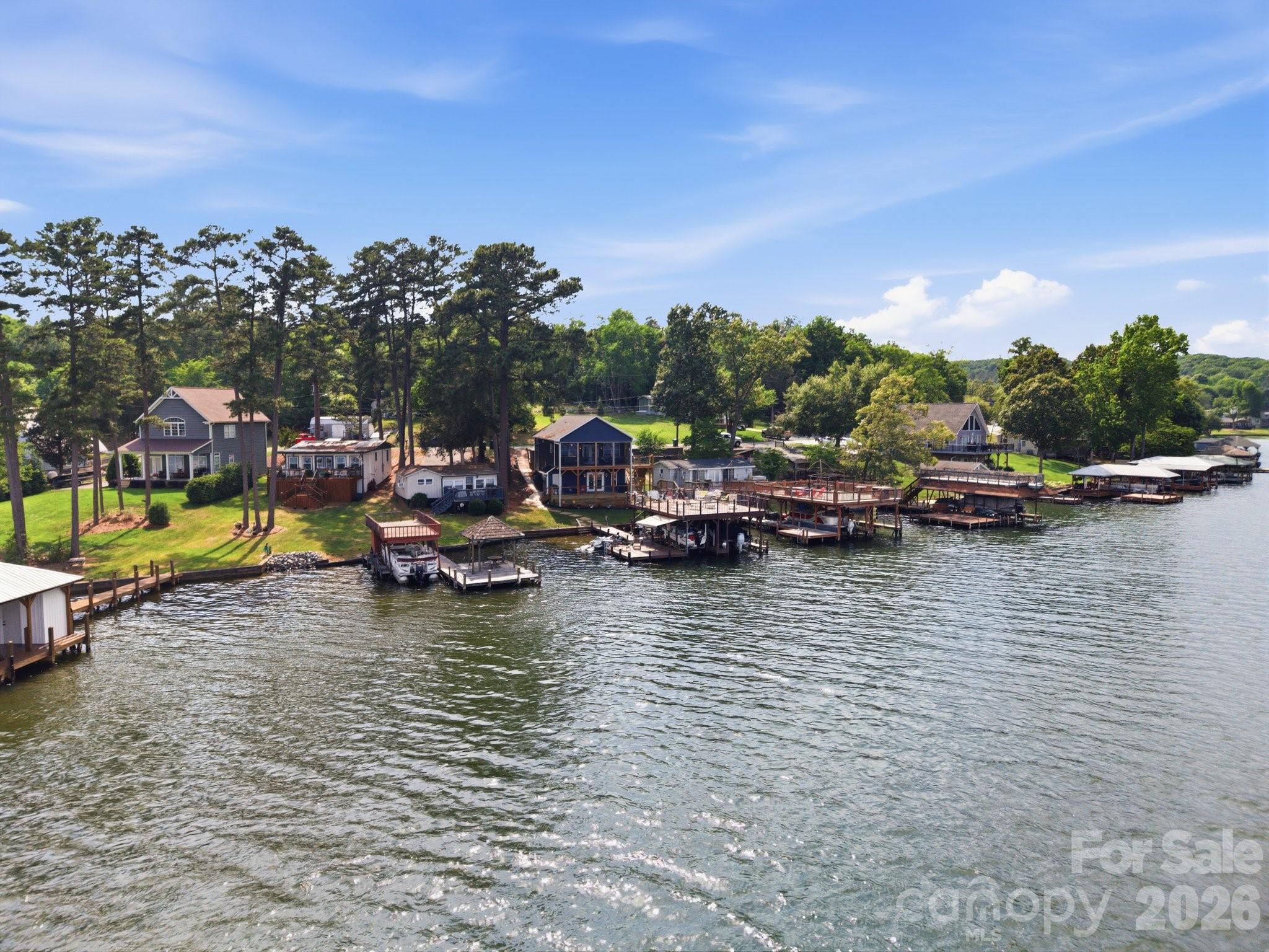 562 Lake Head Road — Norwood
