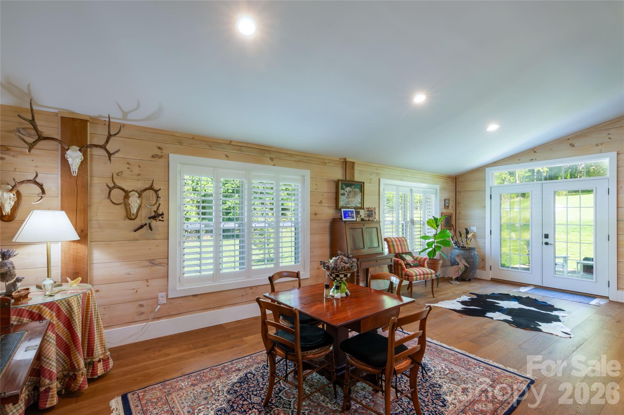 367 Nannys Lane — Sylva