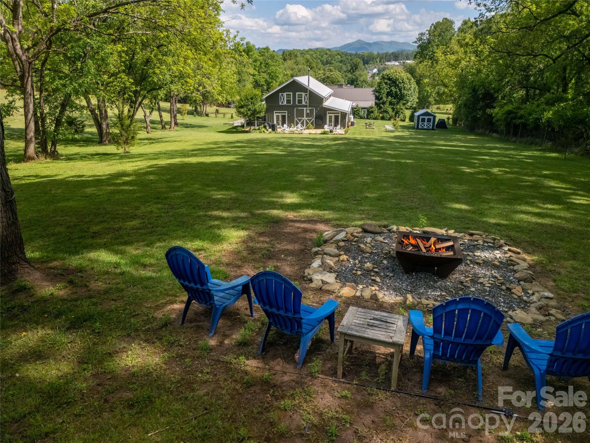 367 Nannys Lane — Sylva