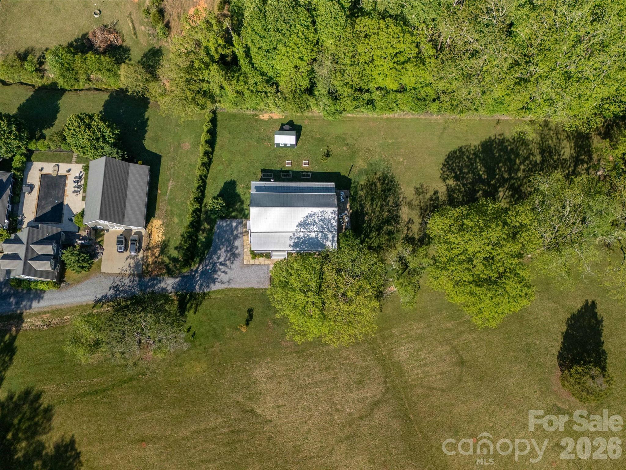 367 Nannys Lane — Sylva