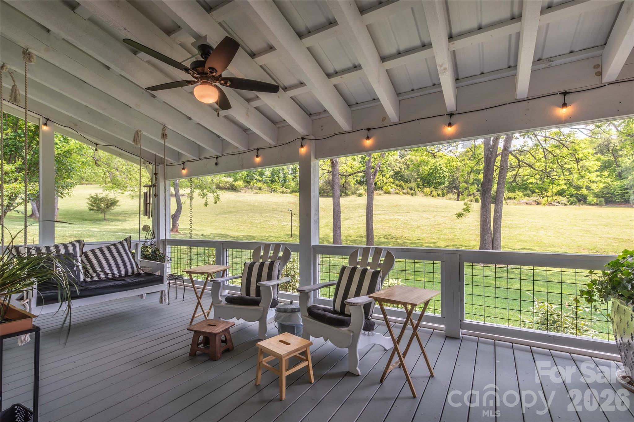 367 Nannys Lane — Sylva