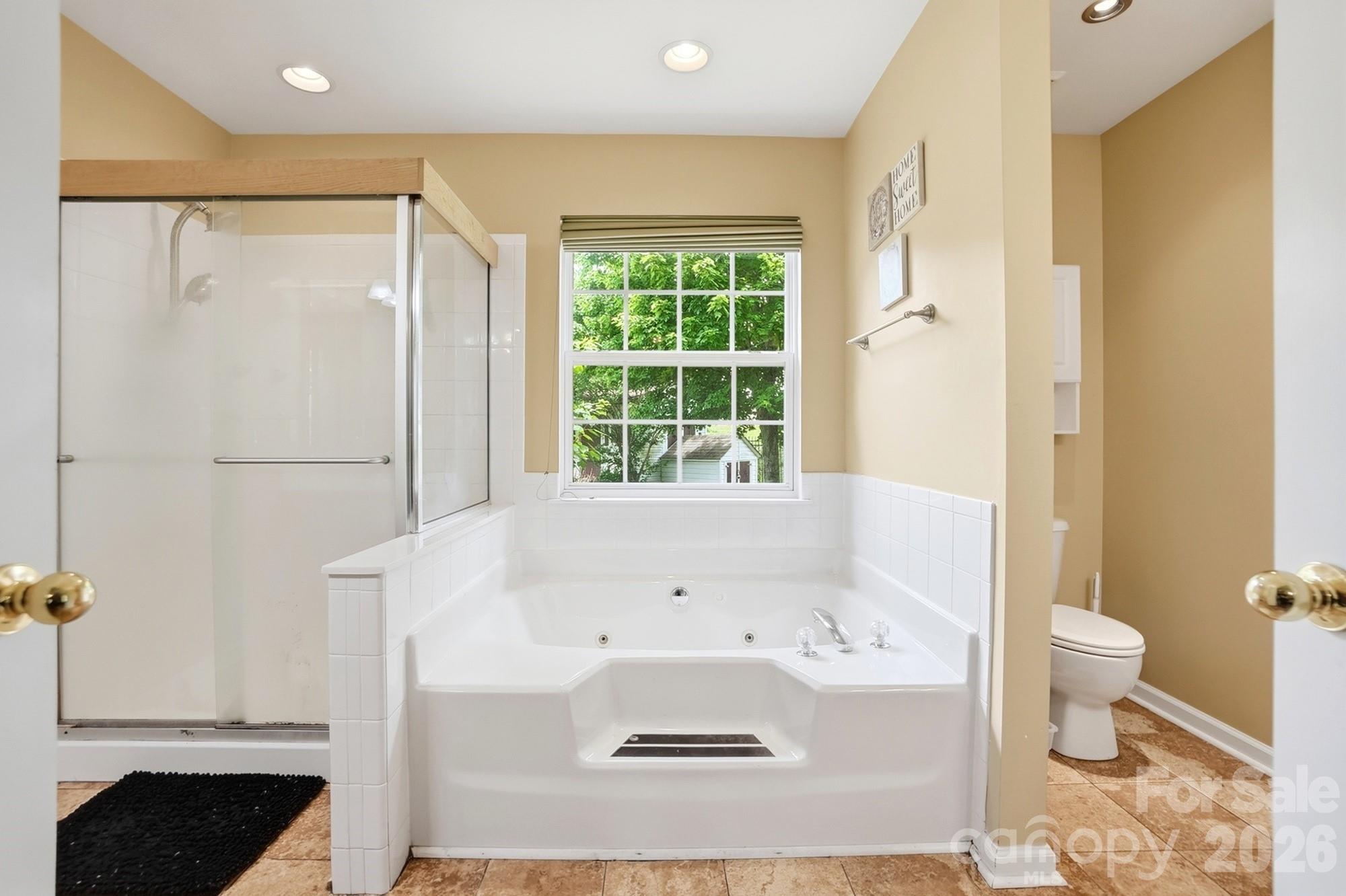 12610 Skymaster Court — Charlotte