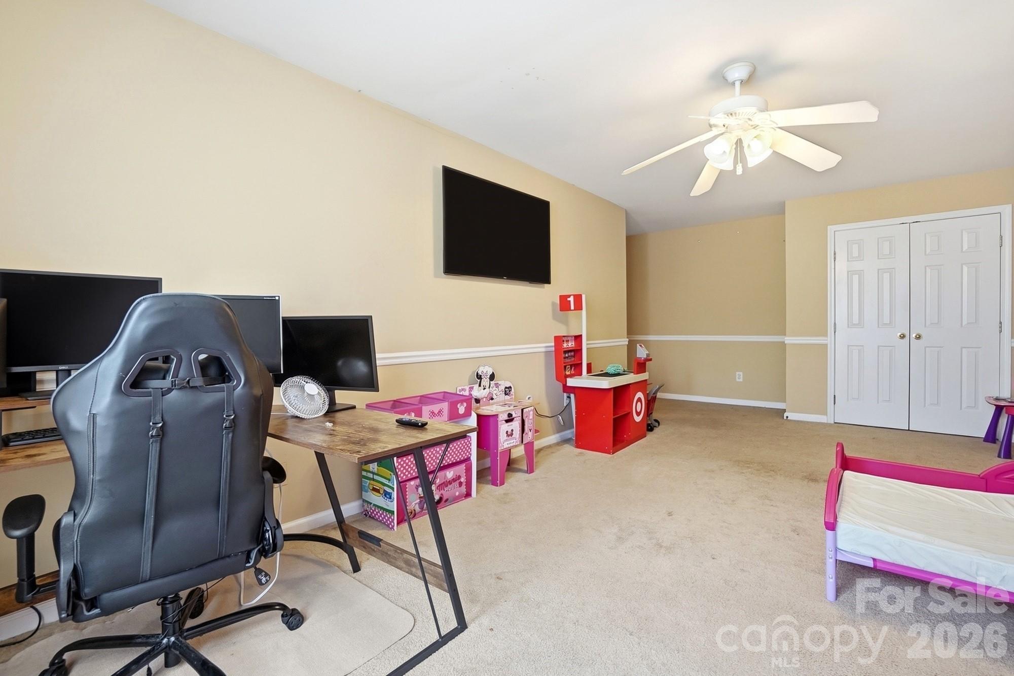 12610 Skymaster Court — Charlotte