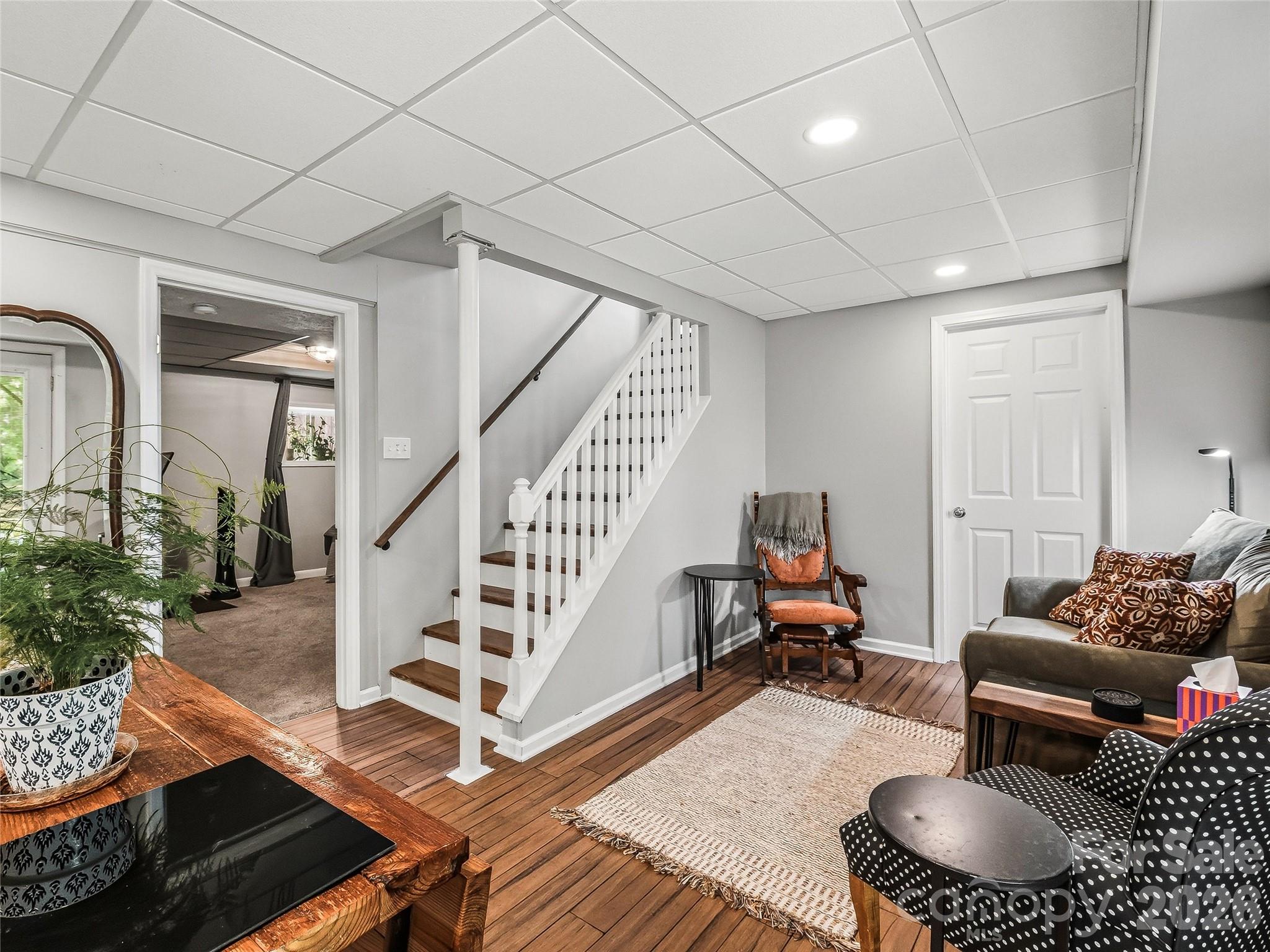 60 Skyview Terrace — Asheville