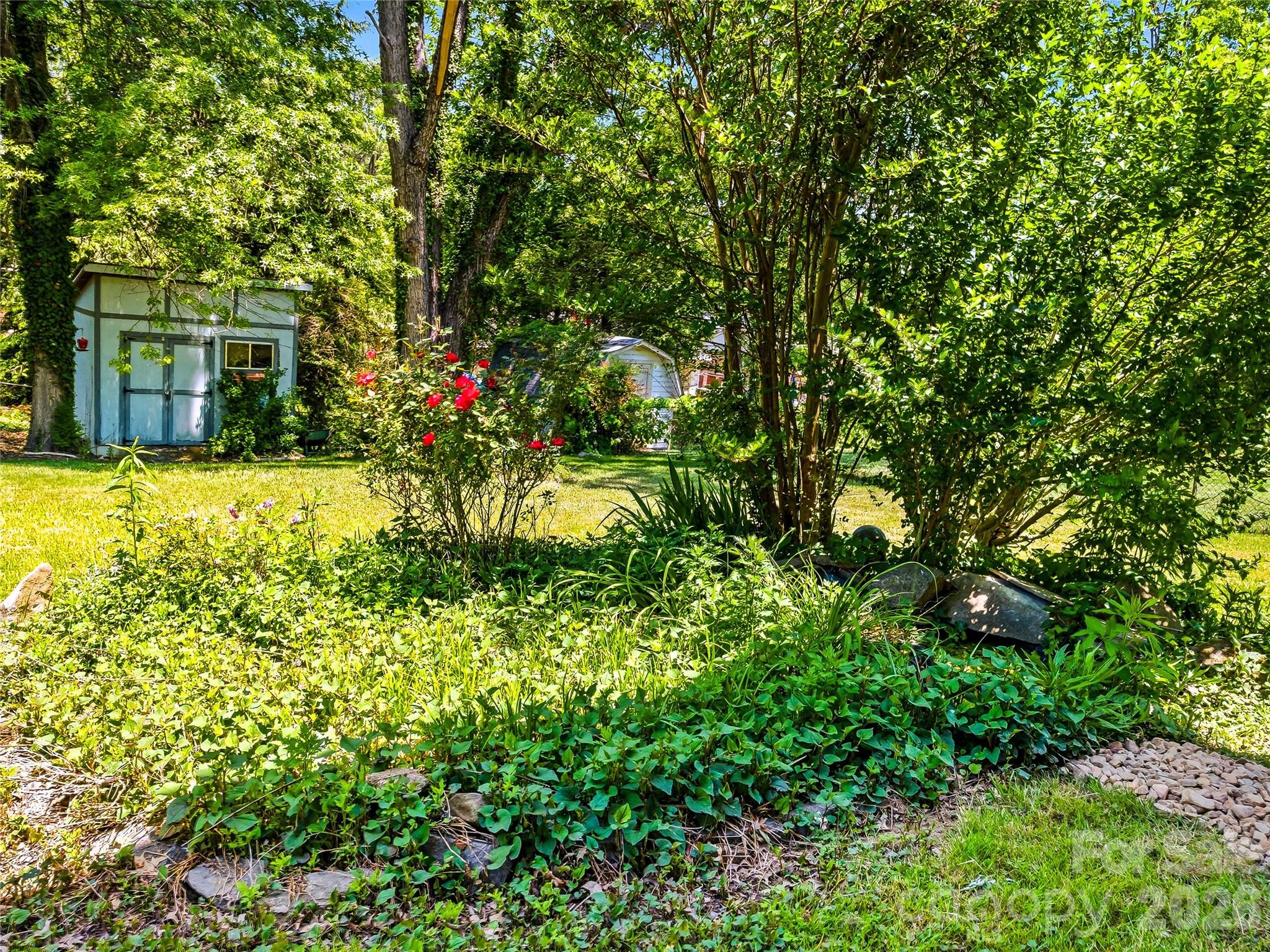 60 Skyview Terrace — Asheville