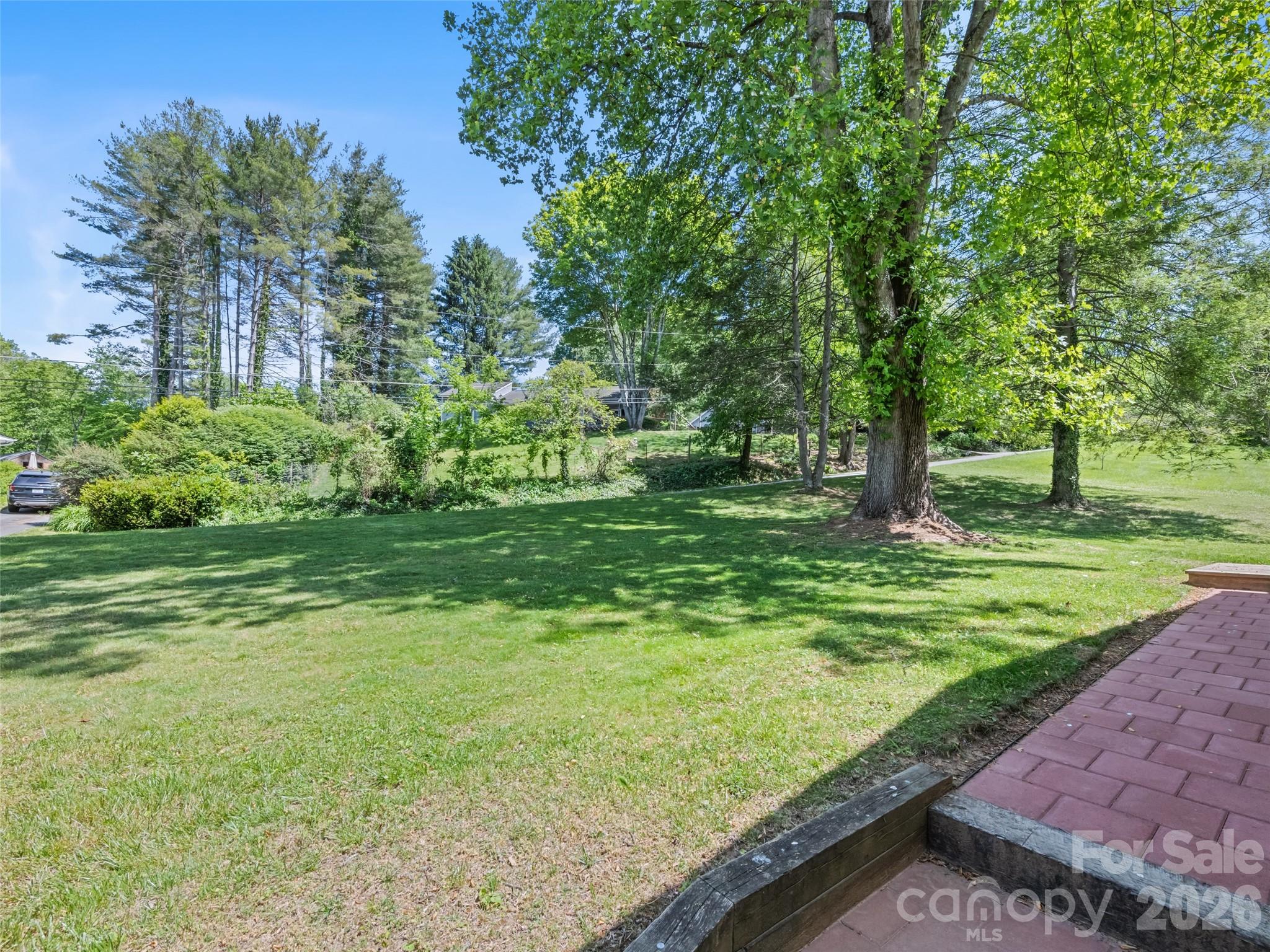 182 Fairway Hills Drive — Waynesville