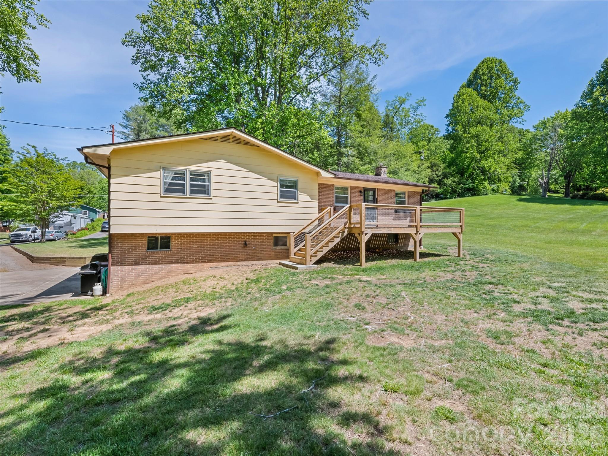 182 Fairway Hills Drive — Waynesville