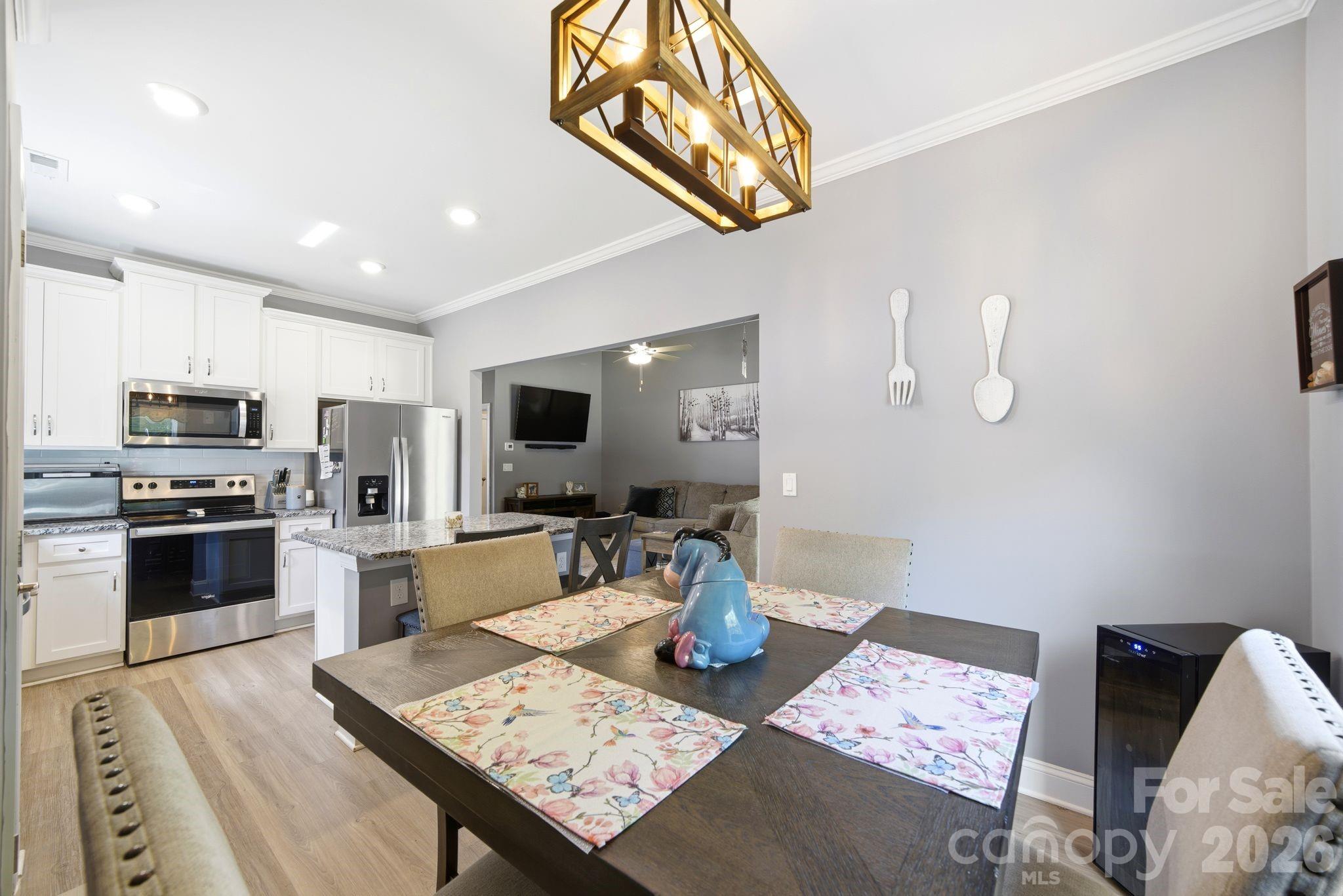 124 N Sina Street — Troutman