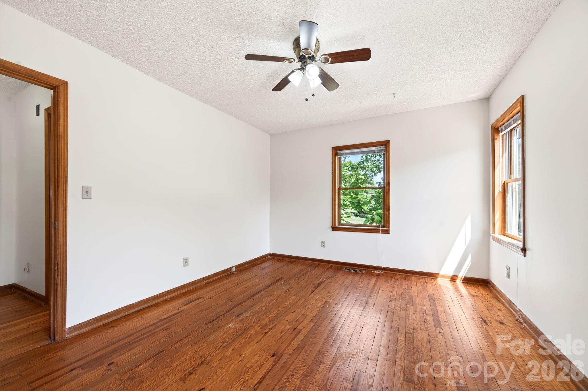 5 Johns Street — Asheville